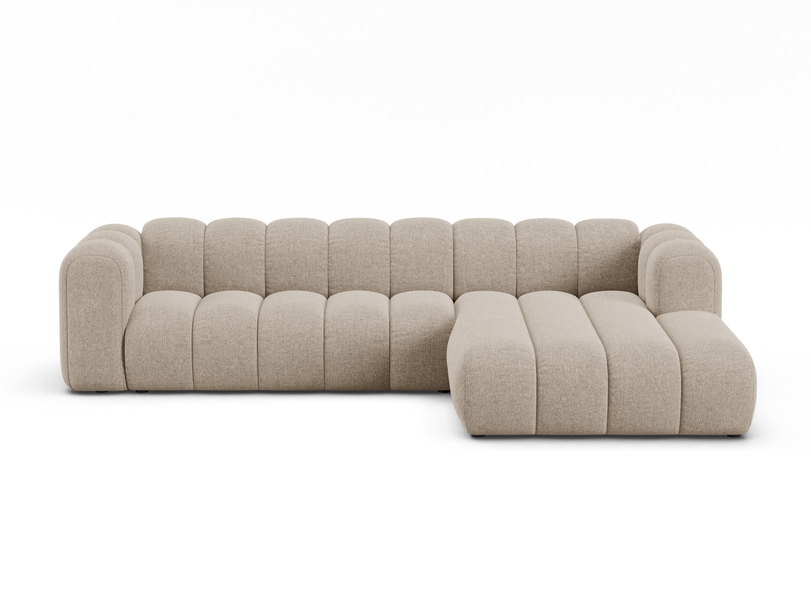 Elegantes, modernes Ecksofa von Micadoni in Dunkelbeige, ideal für stilvolle Wohnräume und gemütliche Zusammenkünfte.