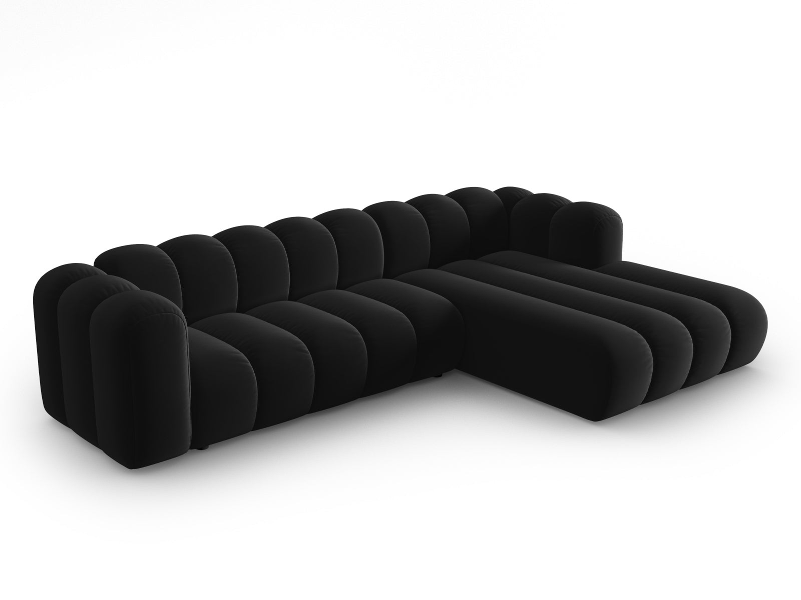 Elegantes Lupine Velour Ecksofa in Schwarz, 4-Sitzer, modular und rechtsseitig, ideal für stilvolle Wohnräume.