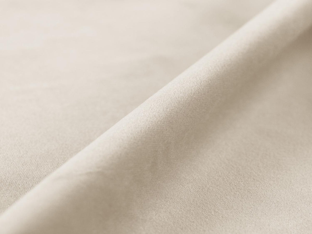 Nuria Velour Modular Ecksofa rechts 4 Sitzer in Beige-Paris präsentiert im Onlineshop von KAQTU Design AG. L-Sofa rechts ist von Micadoni