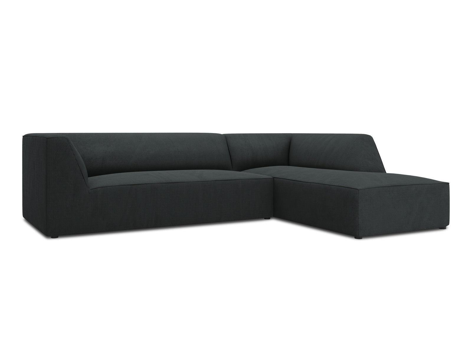 Entdecken Sie das Ruby Ecksofa rechts 4 Sitzer von Micadoni – ein stilvolles, modulares Möbelstück, das Komfort und Flexibilität für Ihr Wohnzimmer bietet.