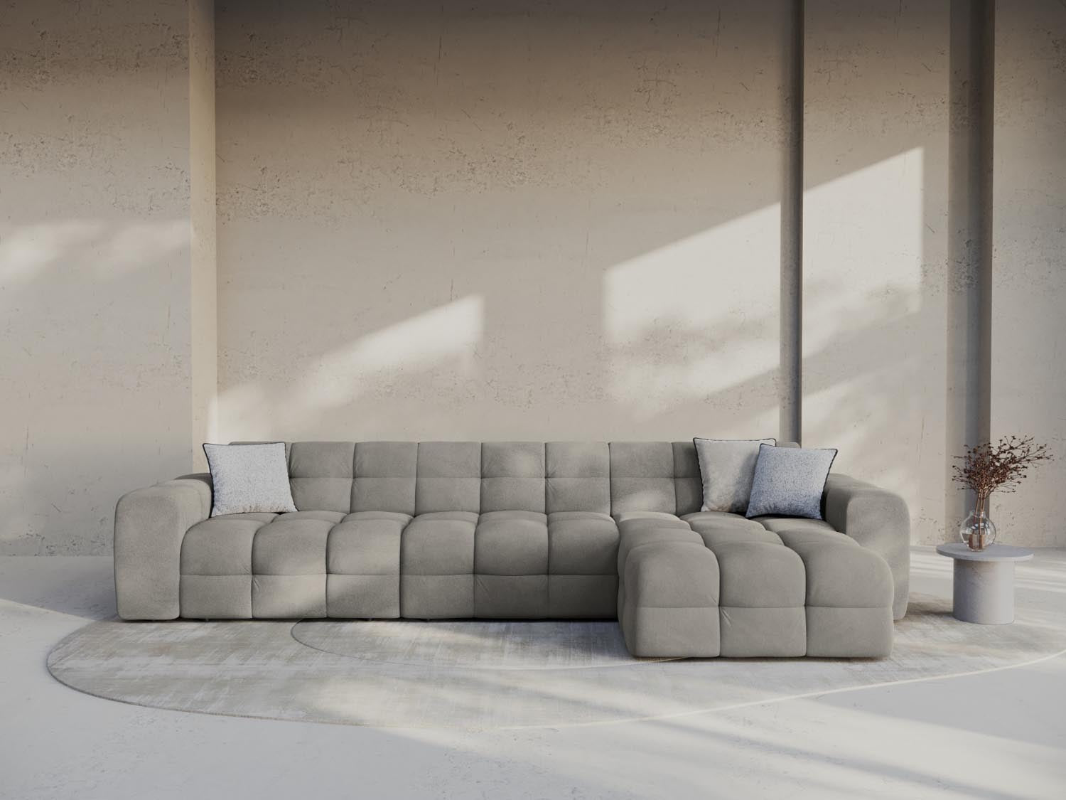 Elegantes Kendal Velour Ecksofa in Dunkelgrau, ideal für stilvolle Wohnräume. Komfortables 5-Sitzer L-Sofa von Micadoni.