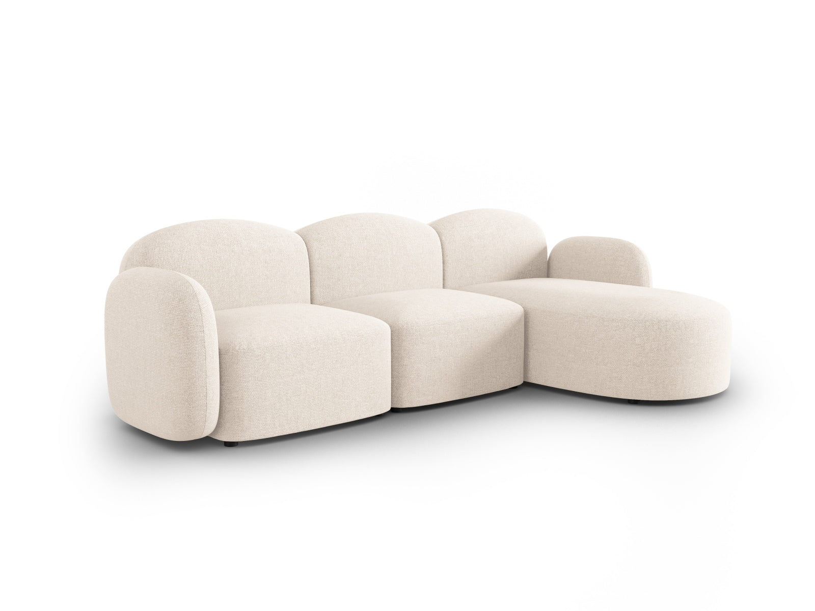 Entdecken Sie das stilvolle Blair Ecksofa rechts 4 Sitzer von Micadoni. Dieses moderne Velours Sofa vereint höchsten Komfort mit elegantem Design.