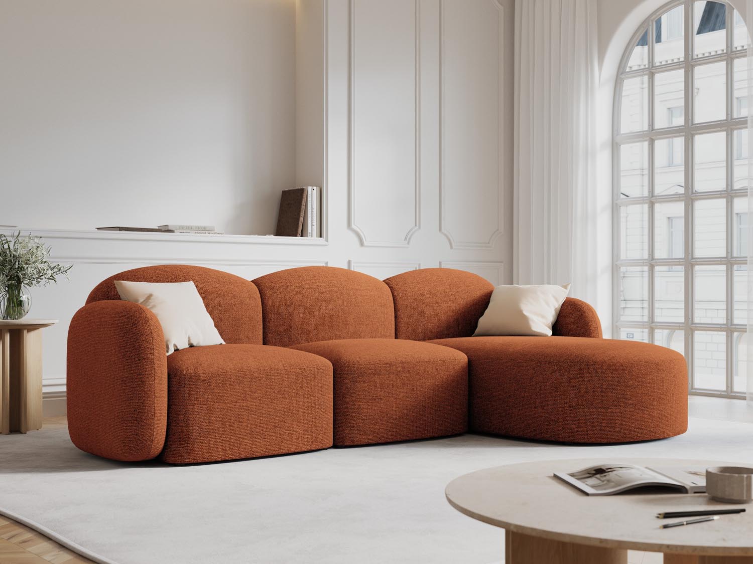 Entdecken Sie das stilvolle Blair Ecksofa rechts 4 Sitzer von Micadoni. Luxuriöser Velours, zeitgemässes Design und unvergleichlicher Komfort für Ihr Wohnzimmer.