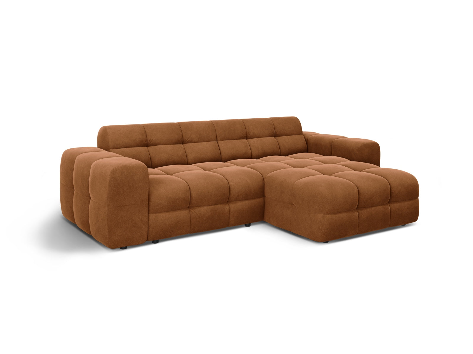 Entdecken Sie das Kendal Velour Ecksofa rechts 4 Sitzer von Micadoni – stilvolles Design, hochwertiger Velourstoff und maximaler Sitzkomfort für Ihr Zuhause.