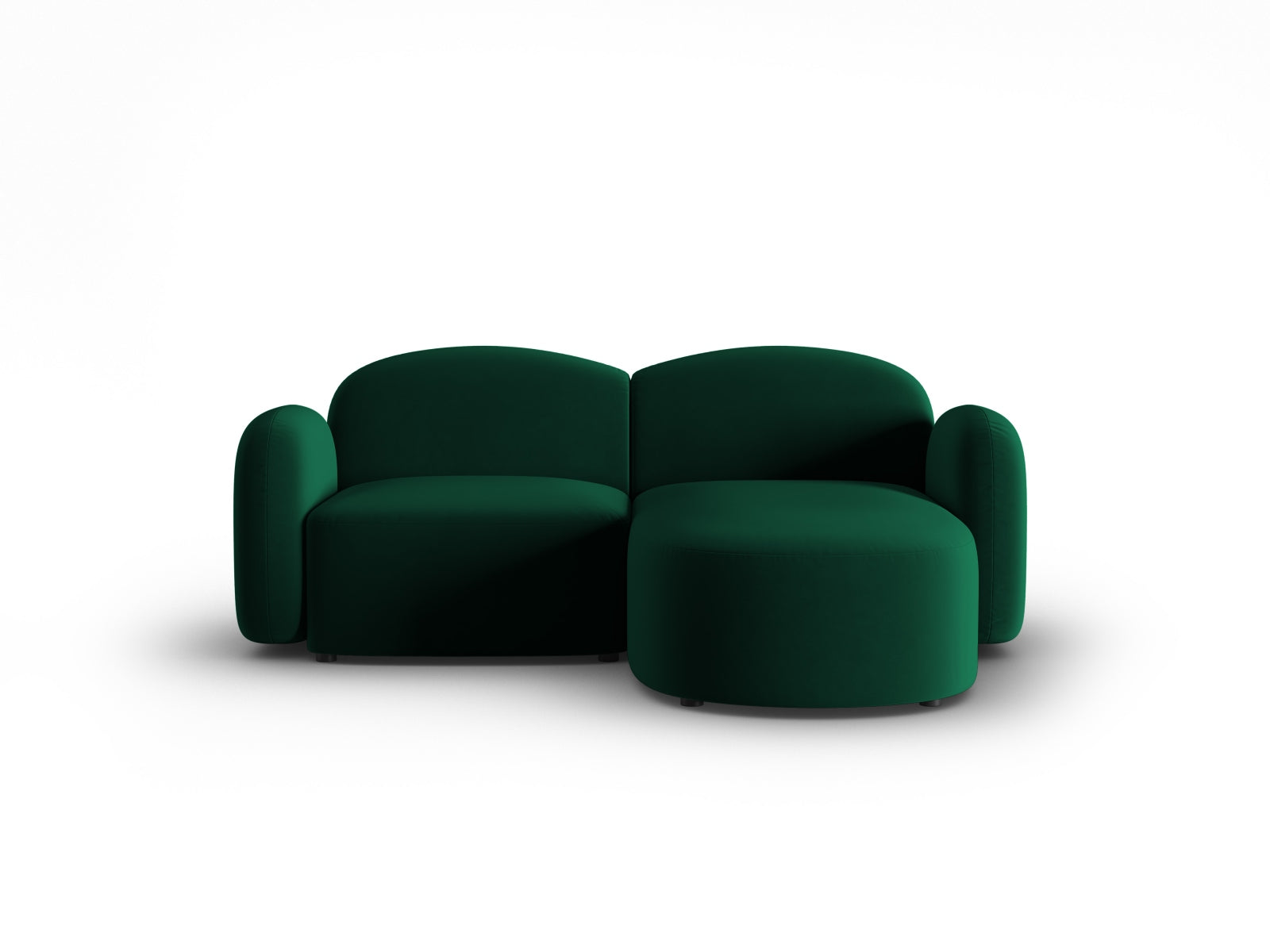 Elegantes 3-Sitzer Ecksofa Blair in hochwertigem Velours, rechtsseitig, ideal für einladende Wohnräume und entspannte Stunden.