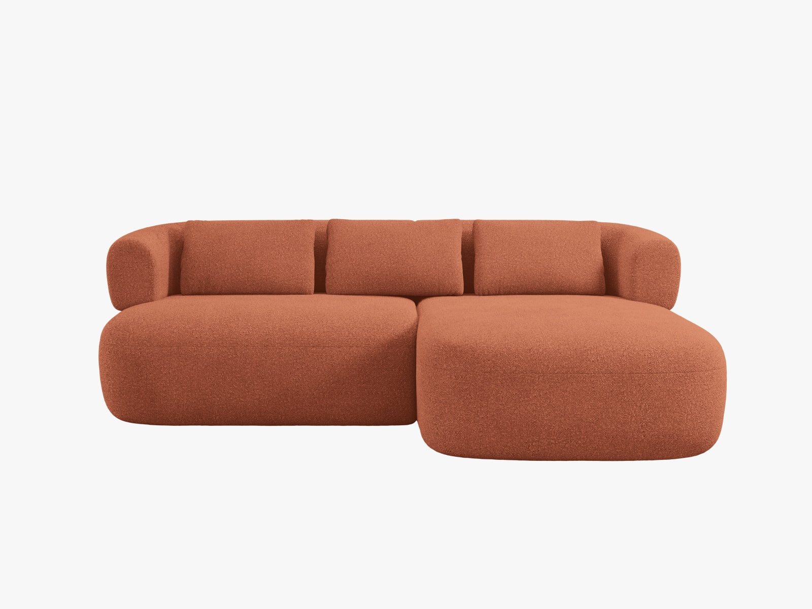 Elegantes 5-Sitzer Ecksofa Jenny in warmem Ziegelrot, ideal für stilvolle Wohnräume und entspannte Abende mit Freunden.