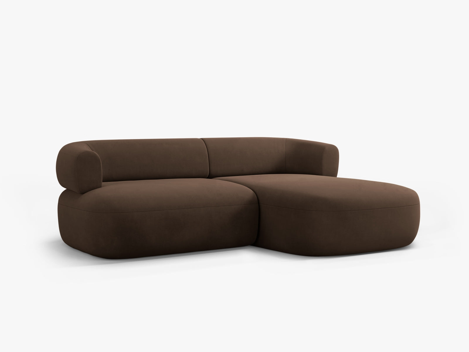 Elegantes 5-Sitzer Ecksofa Jenny aus weichem Velours, rechtsseitig, in luxuriösem Chocolate-Salvador, ideal für stilvolle Wohnräume.