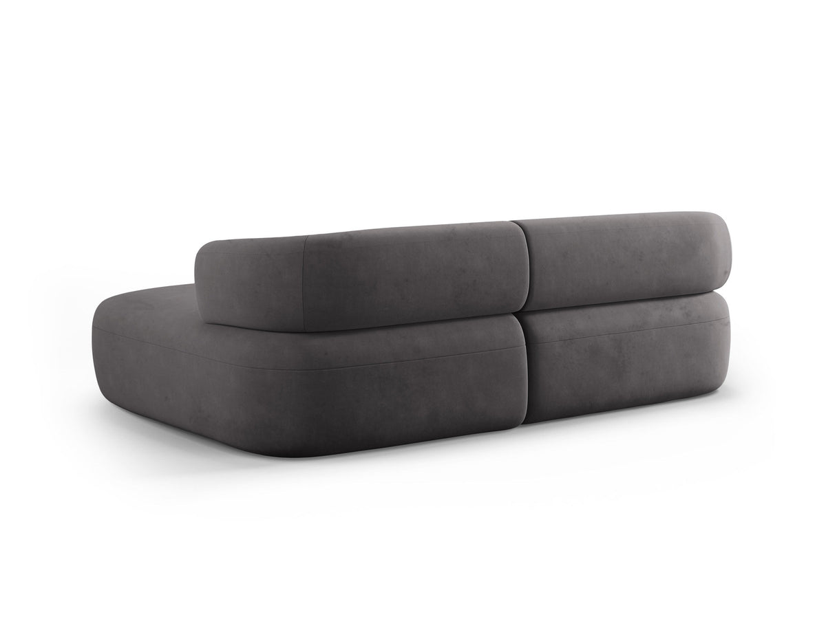 Jenny Velour Ecksofa rechts 5 Sitzer in Dark Grey-Salvador präsentiert im Onlineshop von KAQTU Design AG. L-Sofa rechts ist von Micadoni