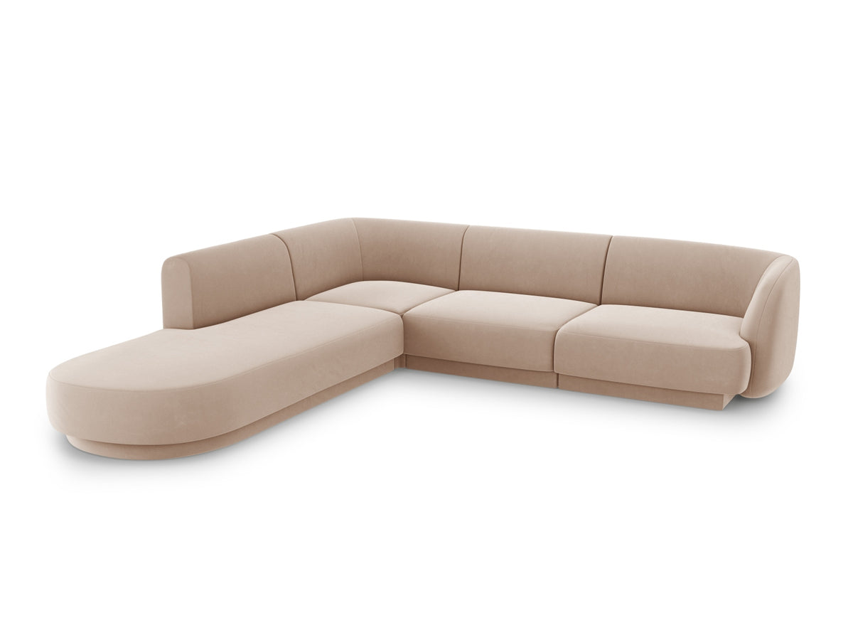 Miley Velour Ecksofa links 6 Sitzer in Cappuccino-Bluvel präsentiert im Onlineshop von KAQTU Design AG. Ecksofa links ist von Micadoni