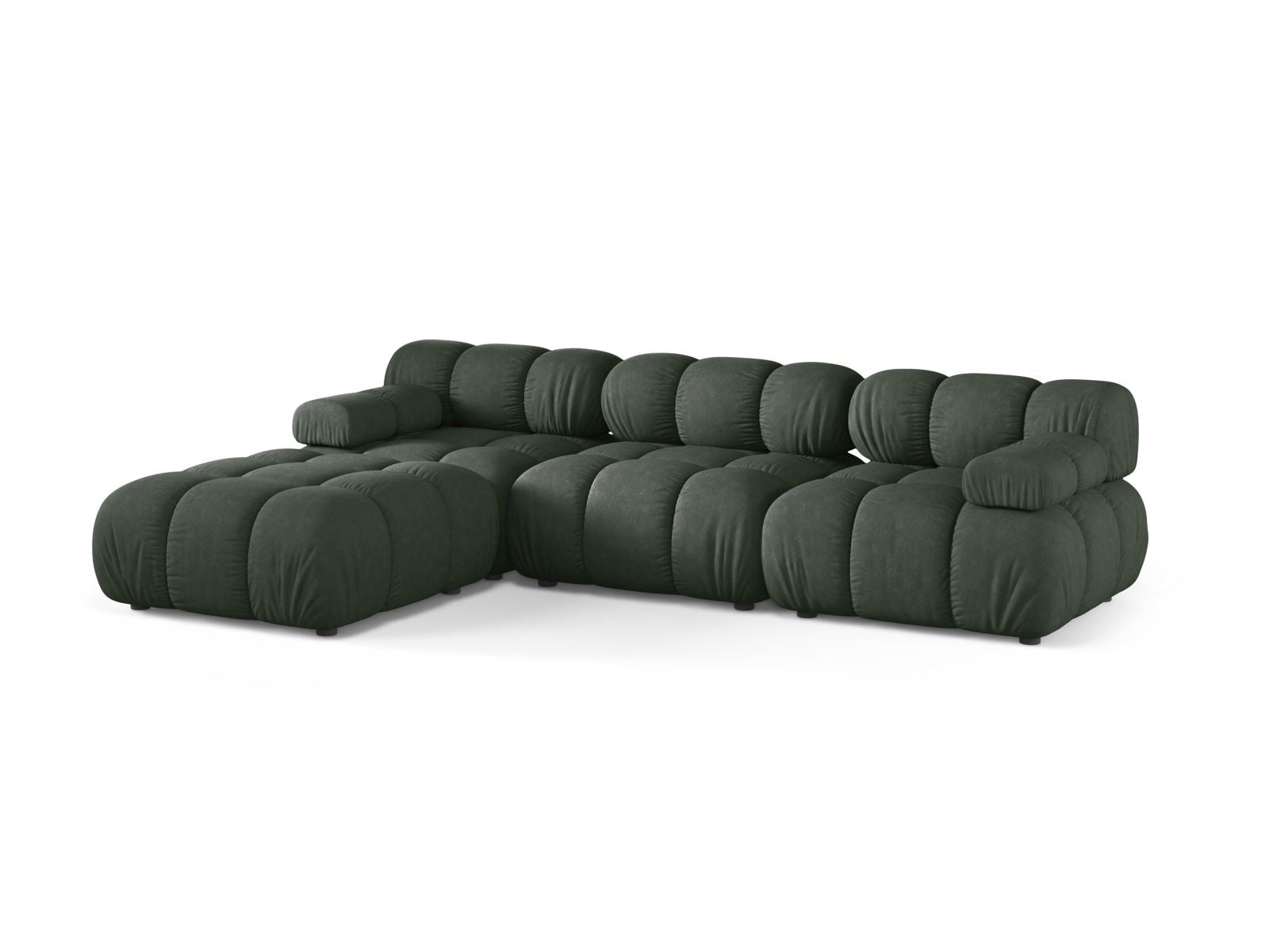 Elegantes 4-Sitzer Sofa Bellis in Moss Green-Liberty, ideal für stilvolle Wohnräume, erhältlich bei KAQTU Design AG.