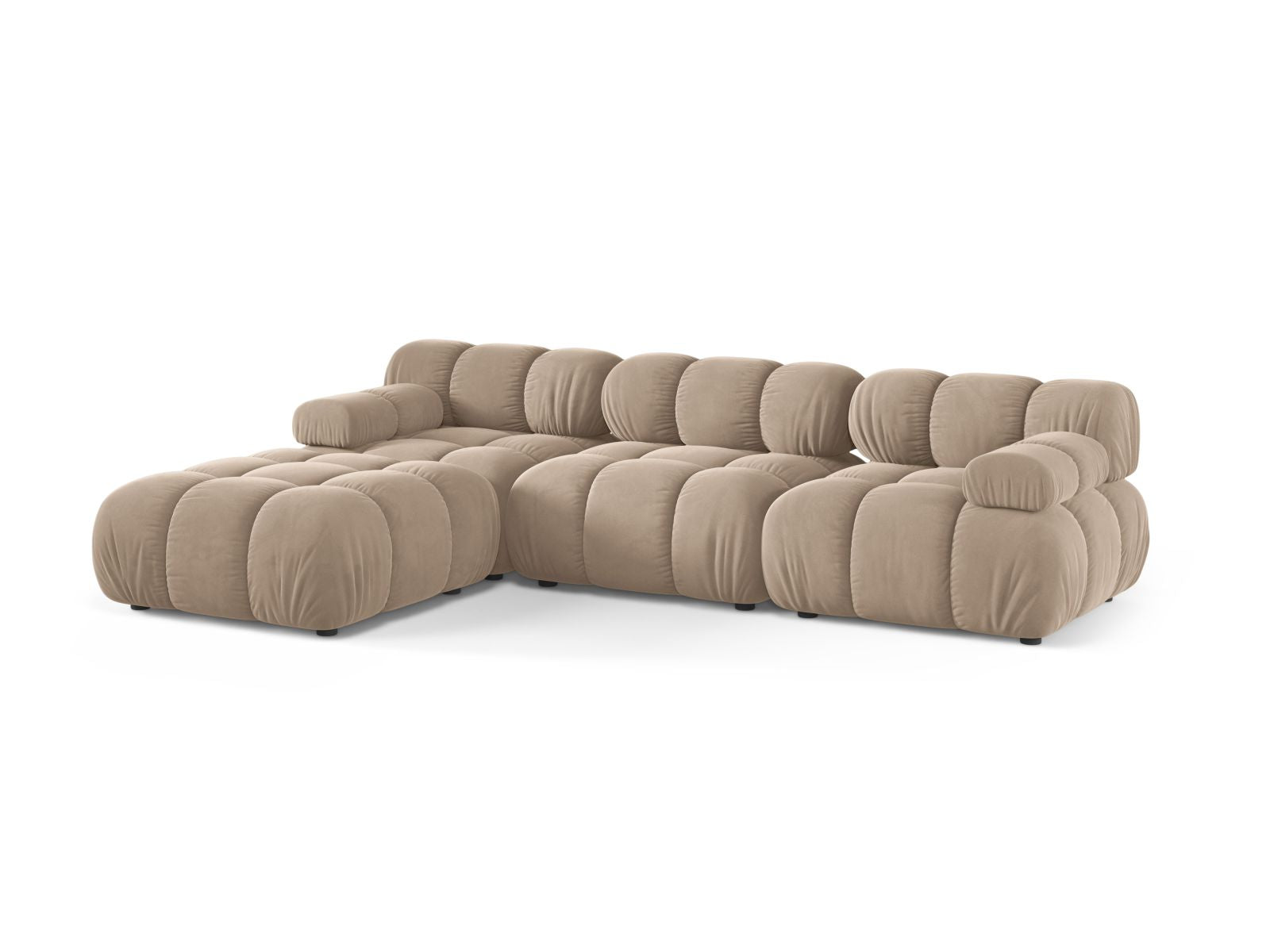 Beige 4-Sitzer Modular Sofa Bellis von Micadoni, stilvolles und modernes Design für Ihr Wohnzimmer, erhältlich bei KAQTU Design AG.