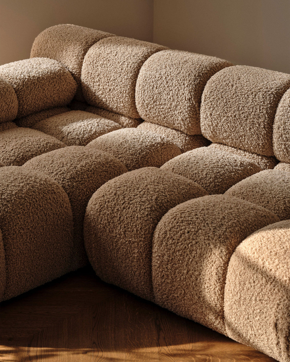 4-Sitzer Modular Sofa Bellis in Beige-Venus präsentiert im Onlineshop von KAQTU Design AG. 4er Sofa ist von Micadoni