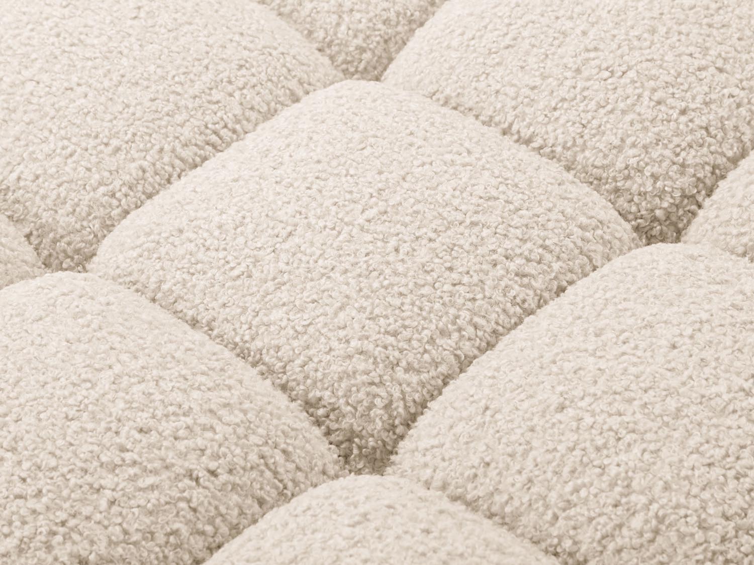 Elegantes Bellis Boucle Sofa in sanftem Beige, linksseitig, 4-Sitzer, 94 cm, ideal für stilvolle Wohnräume, erhältlich bei Micadoni.