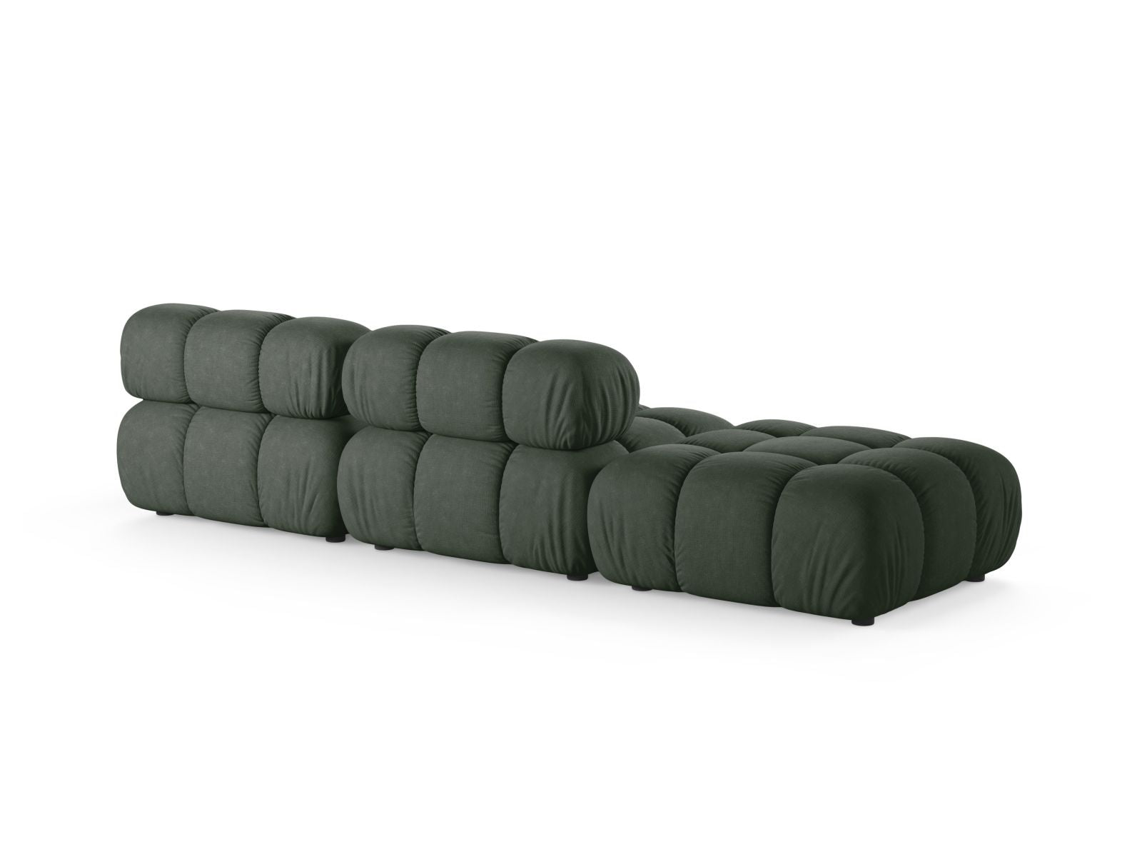 Elegantes 4-Sitzer Sofa Bellis in trendigem Moss Green, perfekt für moderne Wohnräume und vielseitige Einrichtungsmöglichkeiten.