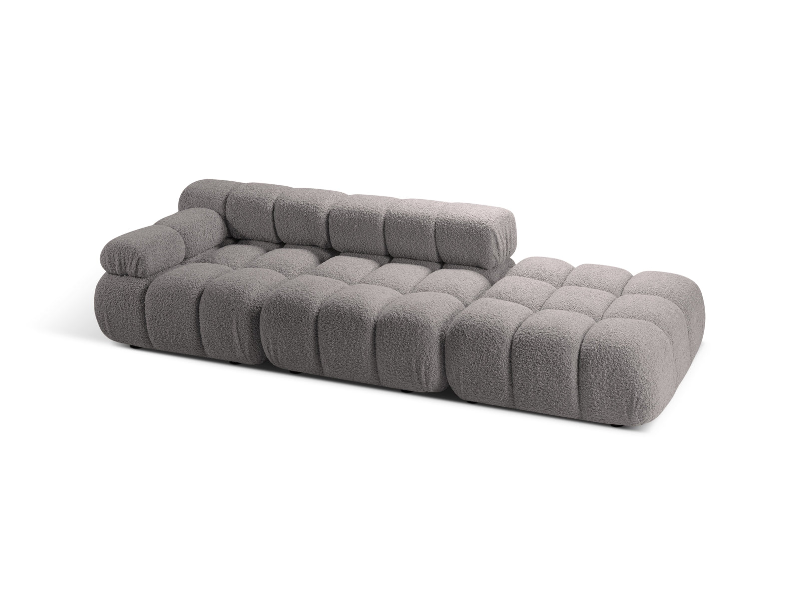 Elegantes Bellis Boucle Sofa in Hellgrau, 4-Sitzer, modulare Bauweise, ideal für stilvolle Wohnräume, präsentiert von Micadoni.