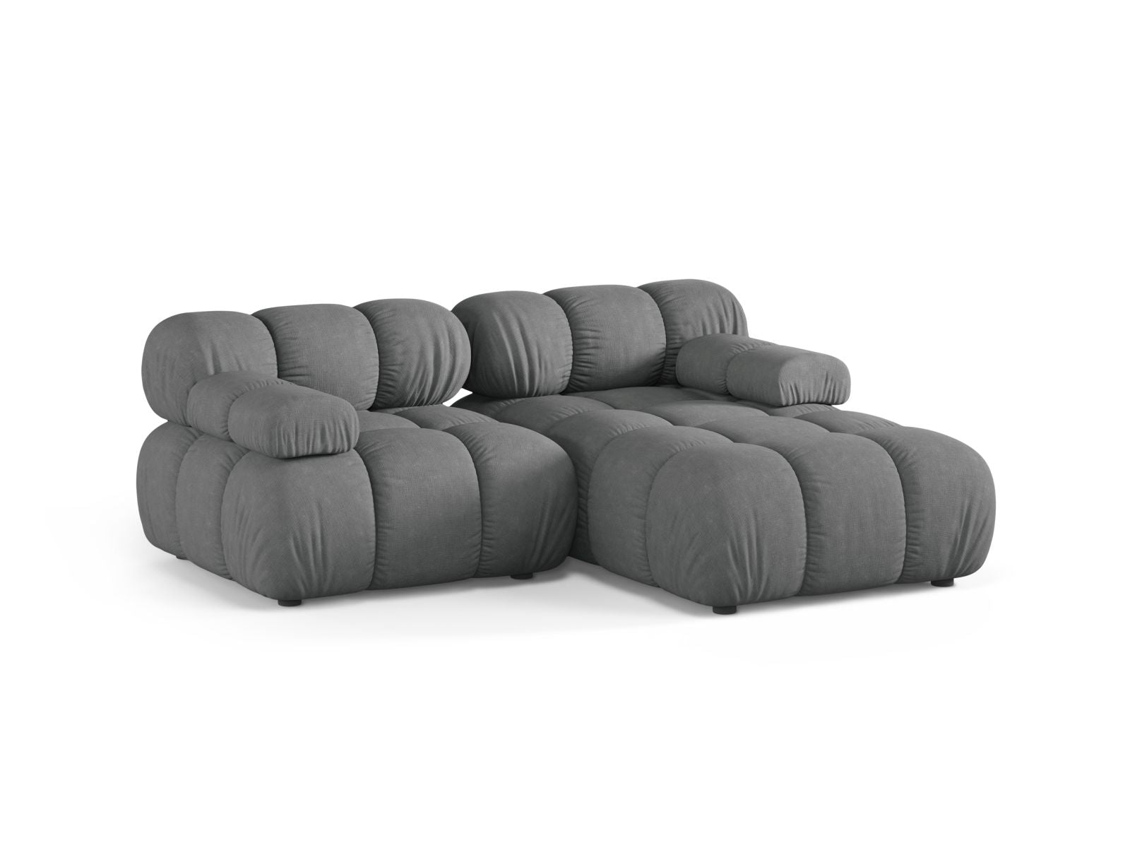 Elegantes 3-Sitzer Ecksofa Bellis in stilvollem Grau, ideal für moderne Wohnräume, präsentiert von Micadoni.
