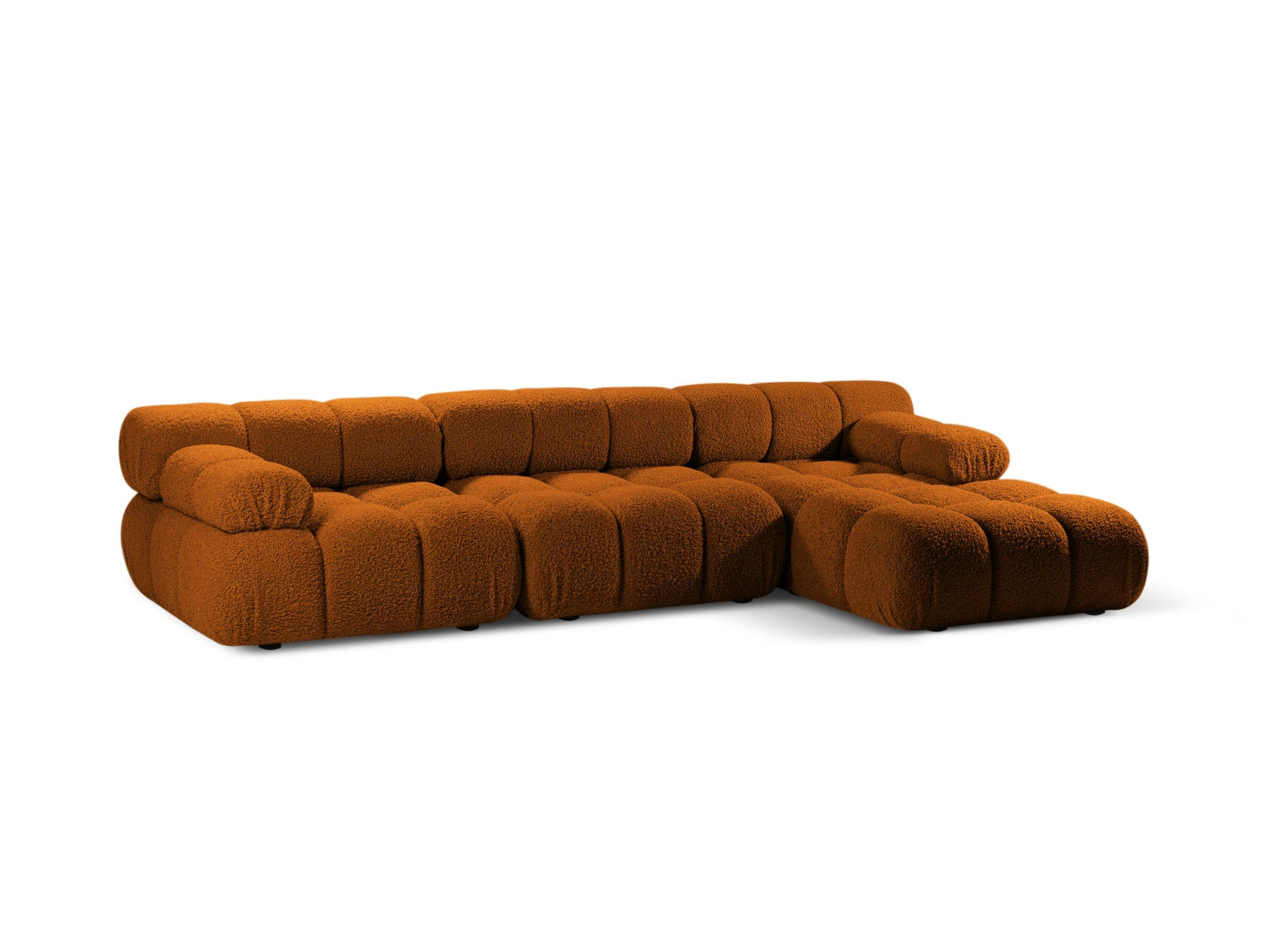 Elegantes Bellis Boucle Ecksofa in Brick-Rolf, 4-Sitzer, 155cm, ideal für stilvolle Wohnräume, erhältlich bei KAQTU Design AG.