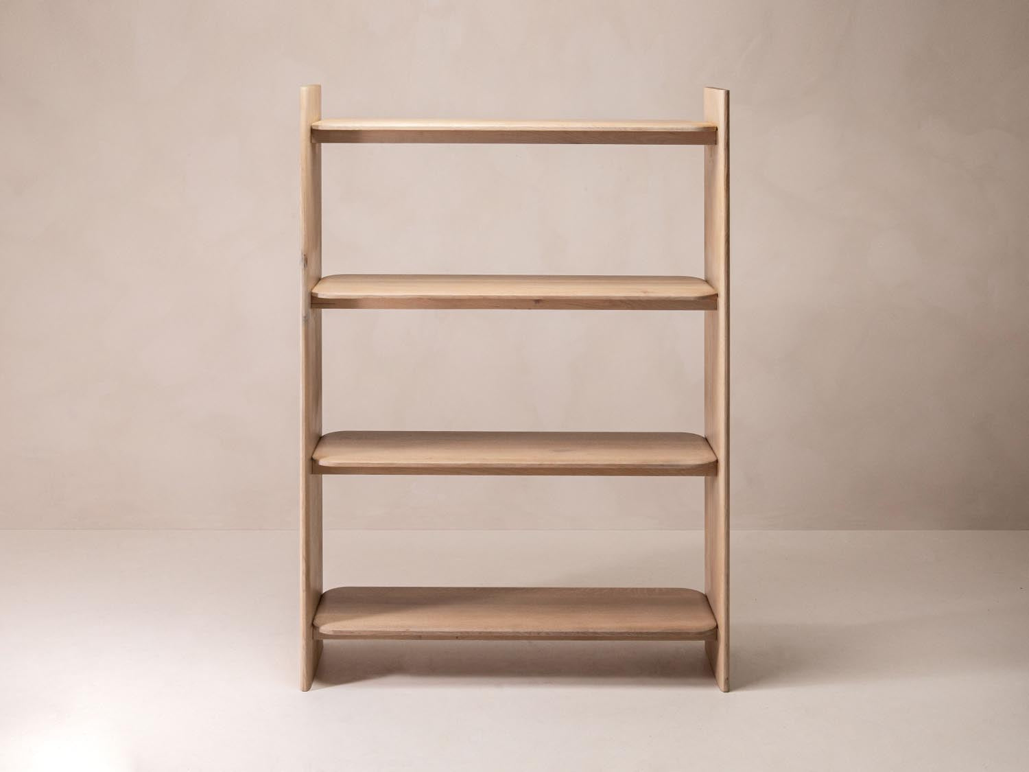 Bücherregal Aggie, 120x40x170 in präsentiert im Onlineshop von KAQTU Design AG. Bücherregal ist von Micadoni