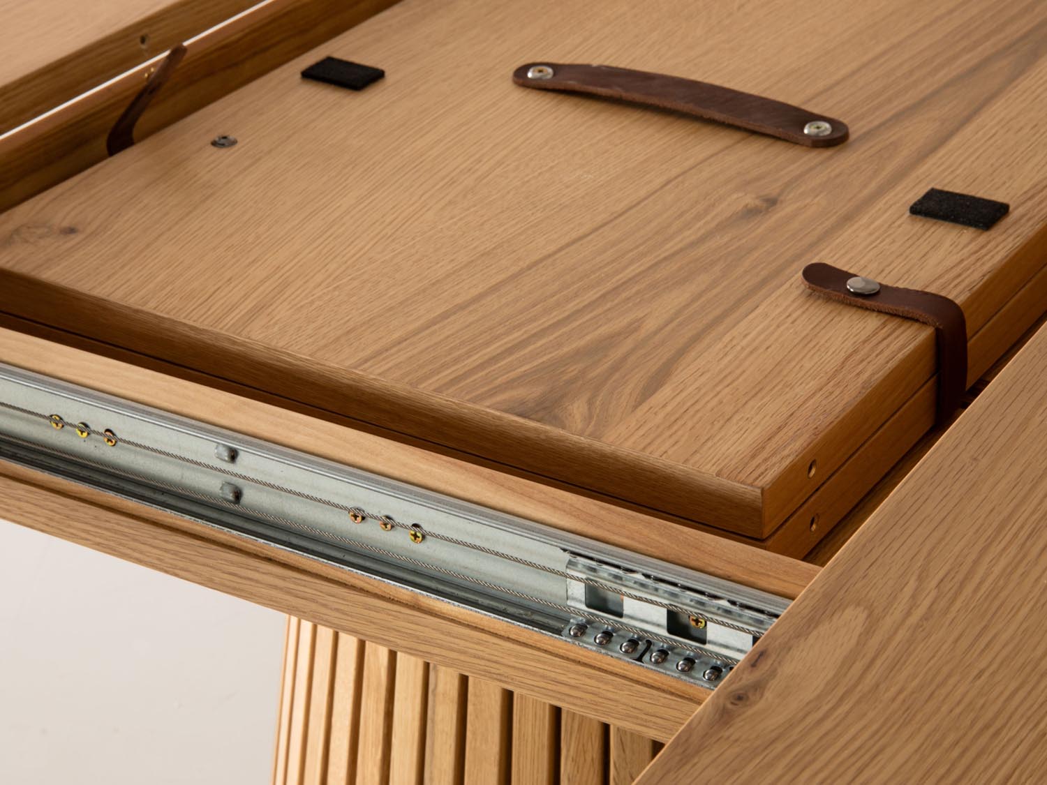 Esstisch Portmany 4 Plätze, 130x130 in präsentiert im Onlineshop von KAQTU Design AG. Esstisch ist von Micadoni