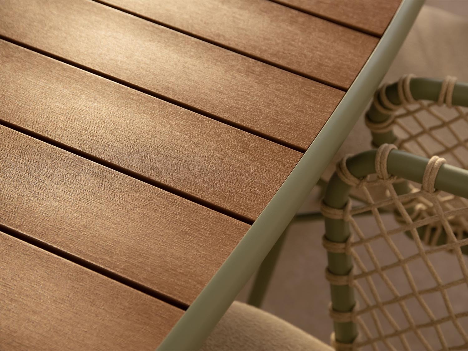 Outdoor-Tisch Niublau 6 Plätze, 180x90 in präsentiert im Onlineshop von KAQTU Design AG. Gartentisch ist von Micadoni