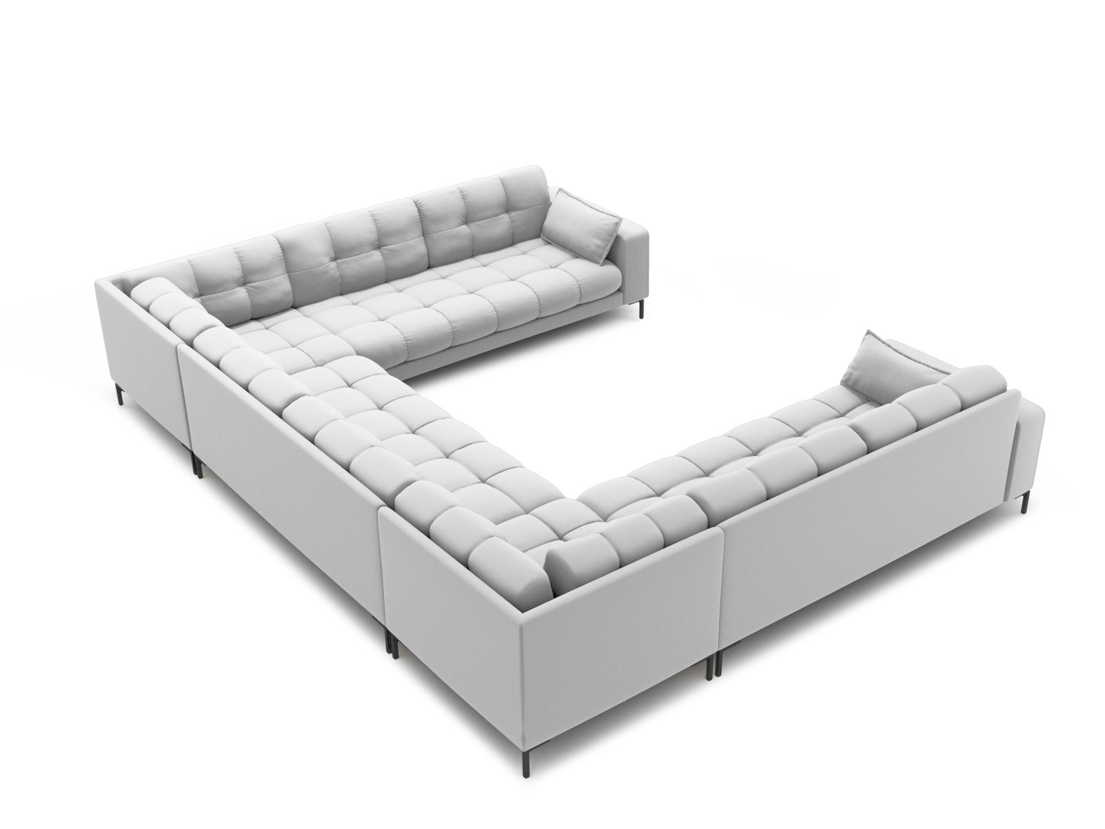 Erleben Sie das Mamaia Panoramic Sofa 9 Sitzer von Micadoni – ein elegantes, geräumiges Sofa für unvergessliche Momente mit Familie und Freunden.