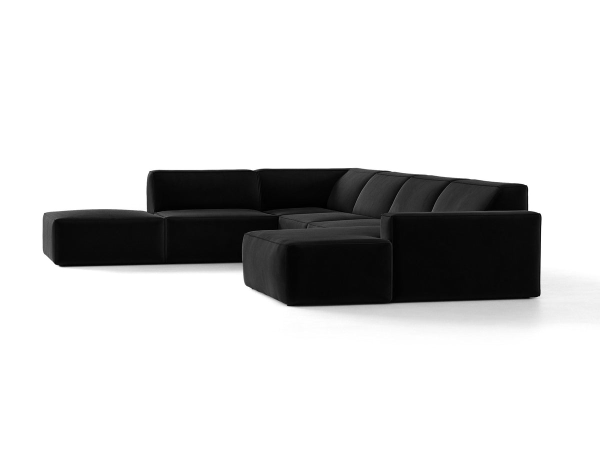 Modulares Ecksofa links Jodie von Micadoni in leichtem Beige mit Venus-Samtstoff, schwarzen Kunststoffbeinen und Panoramaform.