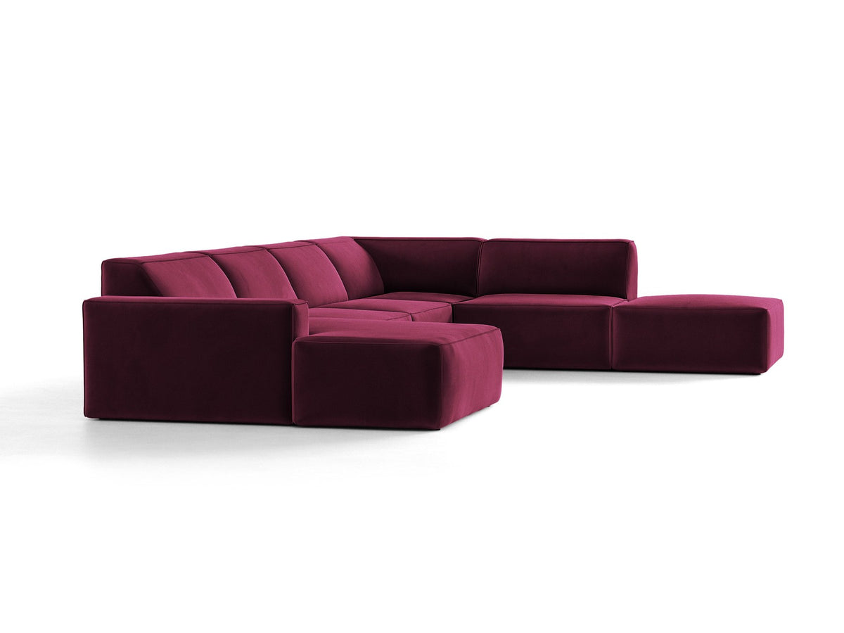 Modulares Ecksofa rechts Jodie von Micadoni in leichtem Beige mit Venus-Samtstoff, schwarzen Kunststoffbeinen und niedriger Rückenlehne.
