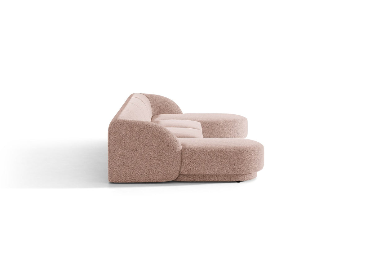 Dunkelbeiges Panorama-Ecksofa Miley von Micadoni mit Bluvel-Stoffbezug, L-Form, schwarzen Kunststoffbeinen und niedriger Rückenlehne.