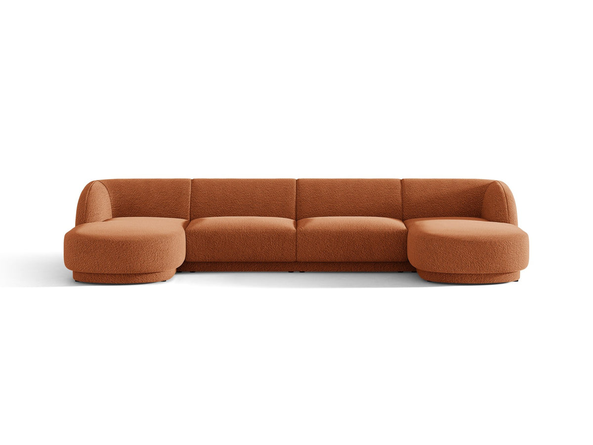 Dunkelbeiges Panorama-Ecksofa Miley von Micadoni mit Bluvel-Stoffbezug, L-Form, schwarzen Kunststoffbeinen und niedriger Rückenlehne.