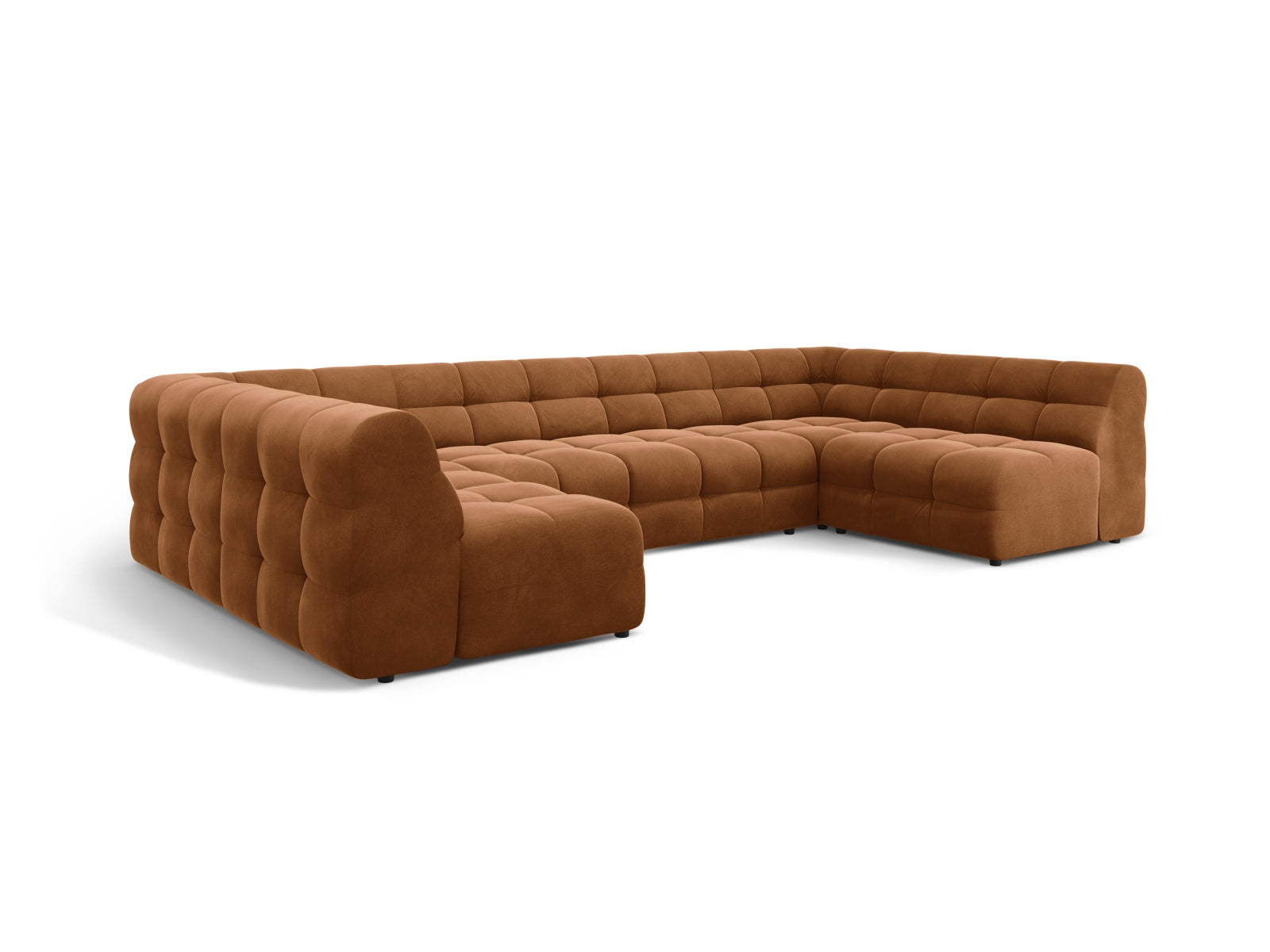 Erleben Sie das Kendal Velour Panoramic Sofa 7 Sitzer von Micadoni – elegantes Design, viel Platz und höchsten Komfort für Ihr Wohnzimmer.