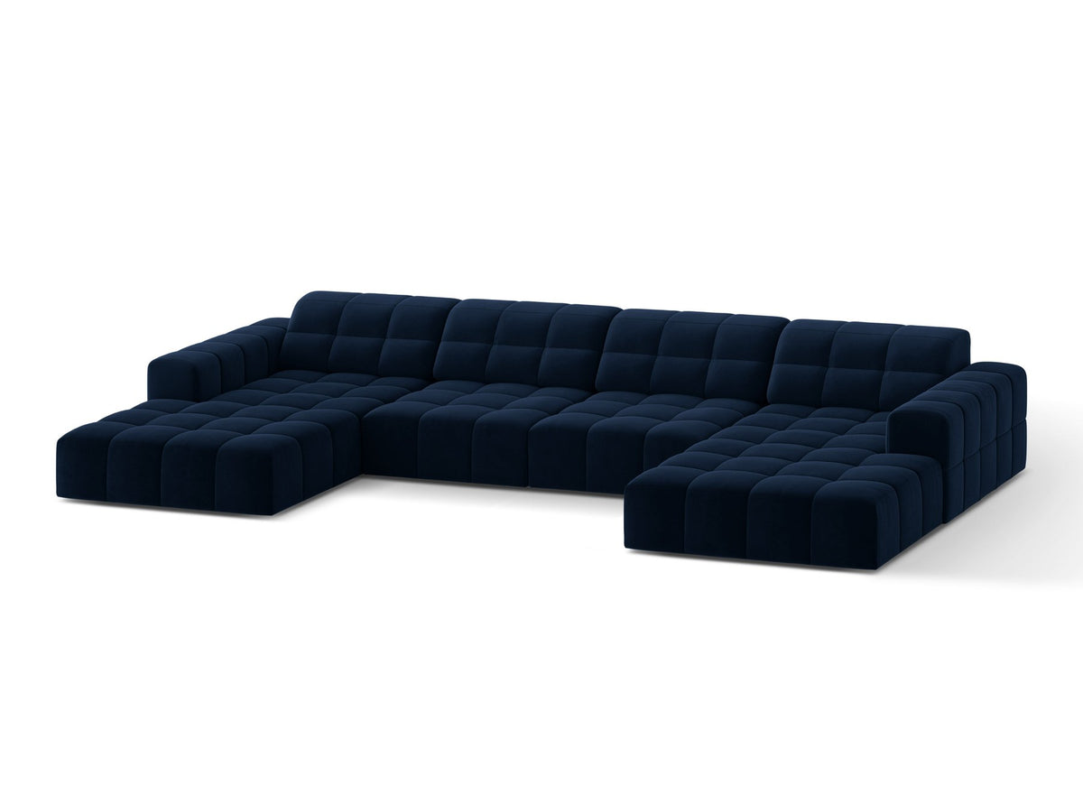 Panoramasofa Jennifer von Micadoni in leichtem Beige, grosses Ecksofa mit Stoffbezug Bluvel 22 und schwarzen Kunststoffbeinen.