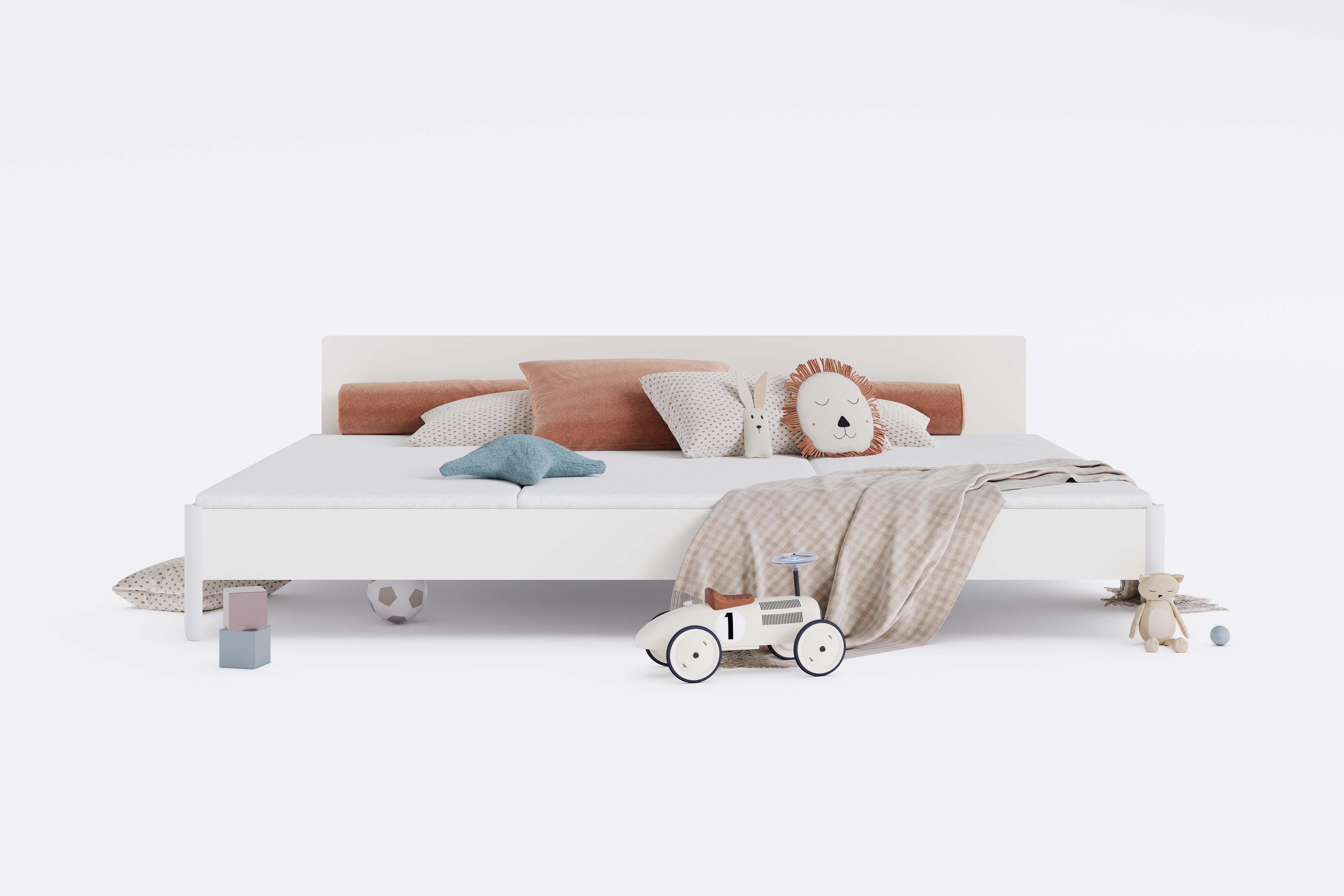 Nait Family Bett mit Kopfteil in Weiss präsentiert im Onlineshop von KAQTU Design AG. Bett ist von Müller Möbelwerkstätten