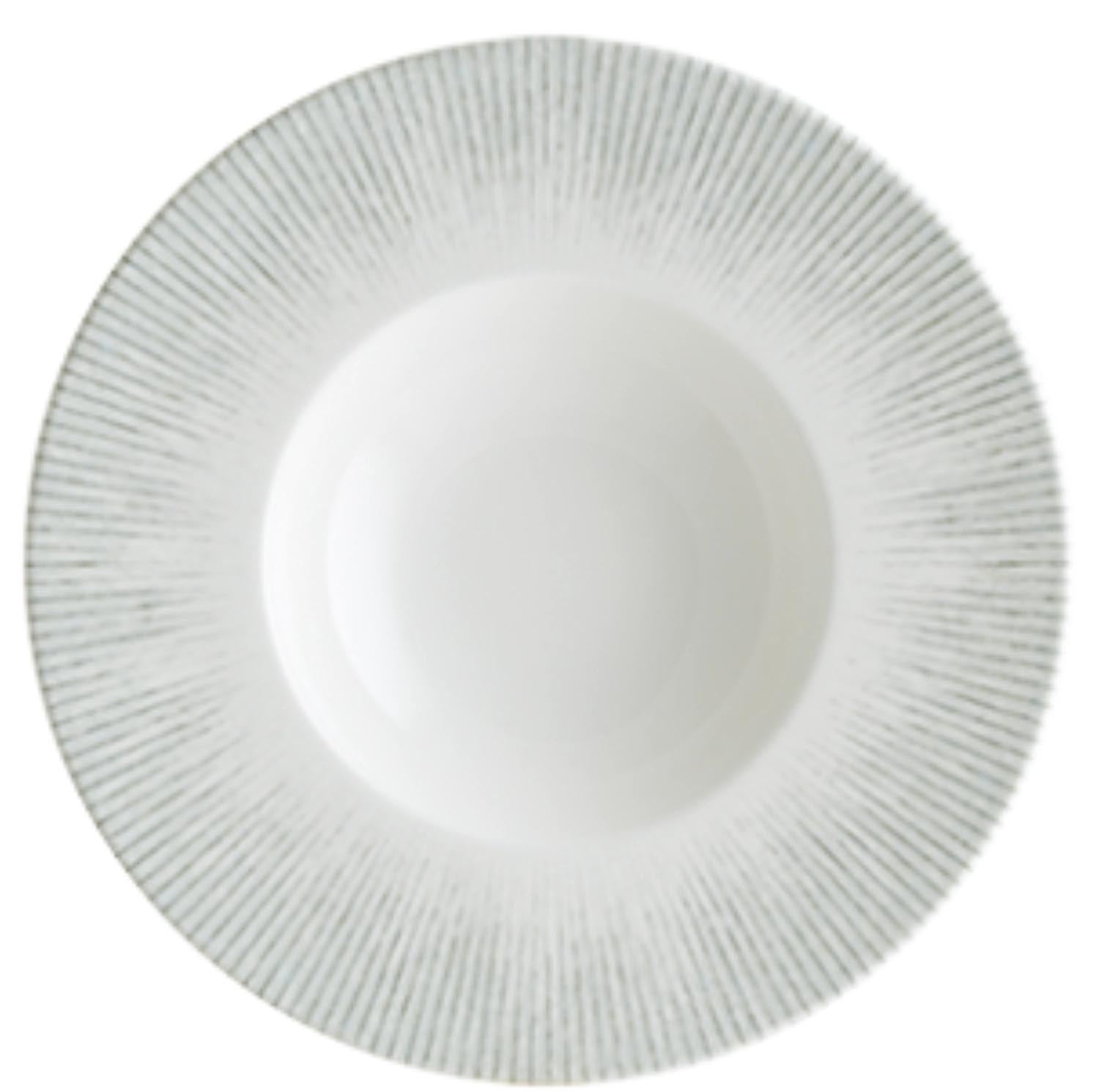 Iris Banquet Teller tief 28cm 400ml in Weiss präsentiert im Onlineshop von KAQTU Design AG. Teller ist von Bonna