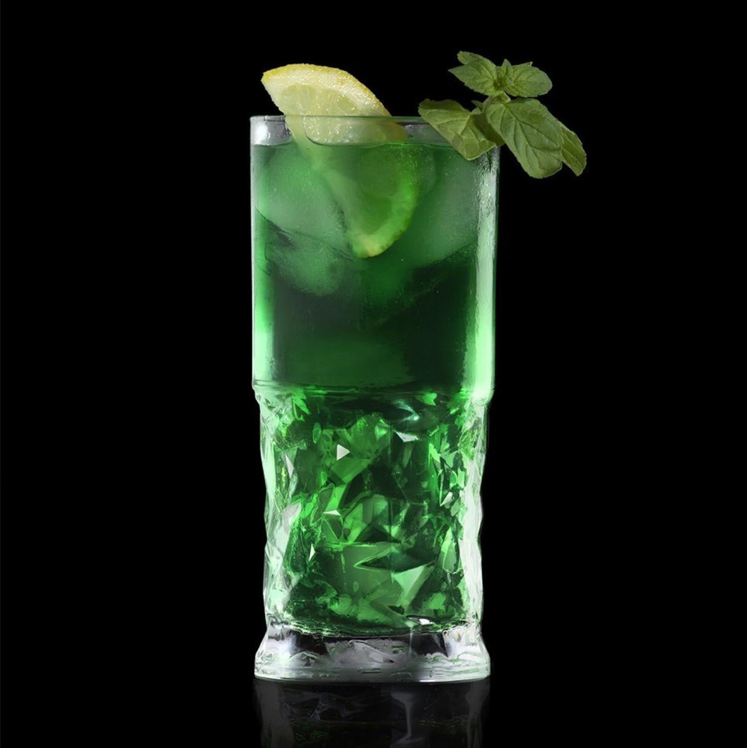 Set aus 6 RCR Funky HB Bechern, 35cl, Ø7cm, H15.5cm, modernes Design, ideal für stilvolle Getränke und besondere Momente.