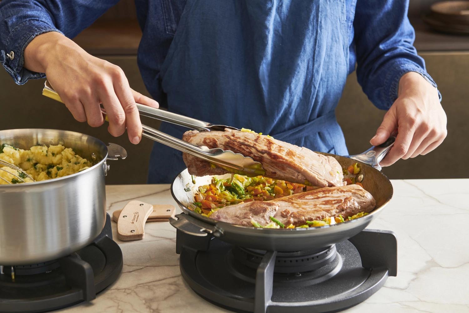 Robuste Mineral B Stahlpfanne, 24 cm, perfekt für gesundes Kochen, langlebig, umweltfreundlich und vielseitig einsetzbar.