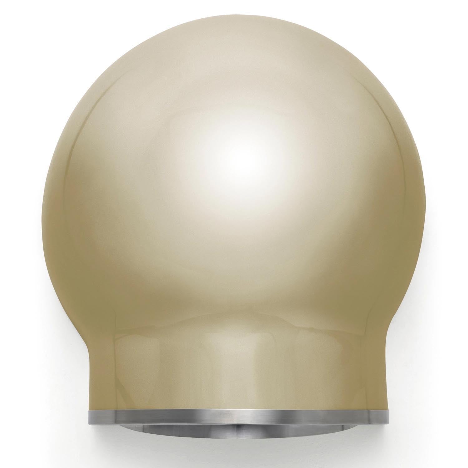 Der olivgrüne Delivita Ofen ist ein eleganter Holzofen, ideal für Pizza und mehr, perfekt für Garten und Outdoor-Kochen.