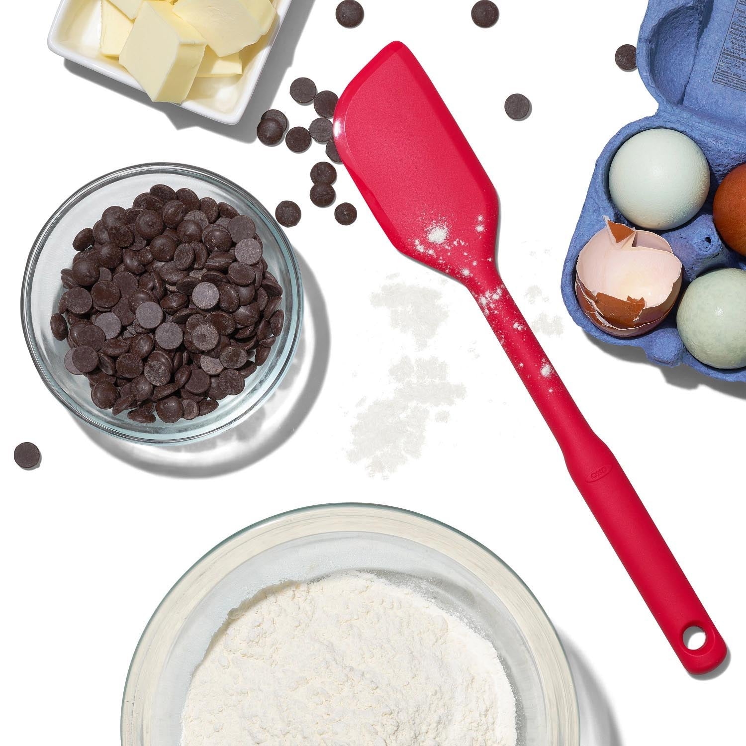 Der OXO Good Grips JAM Silikonspatel (33 cm) ist hitzebeständig, ergonomisch und ideal zum Rühren und Schaben in der Küche.