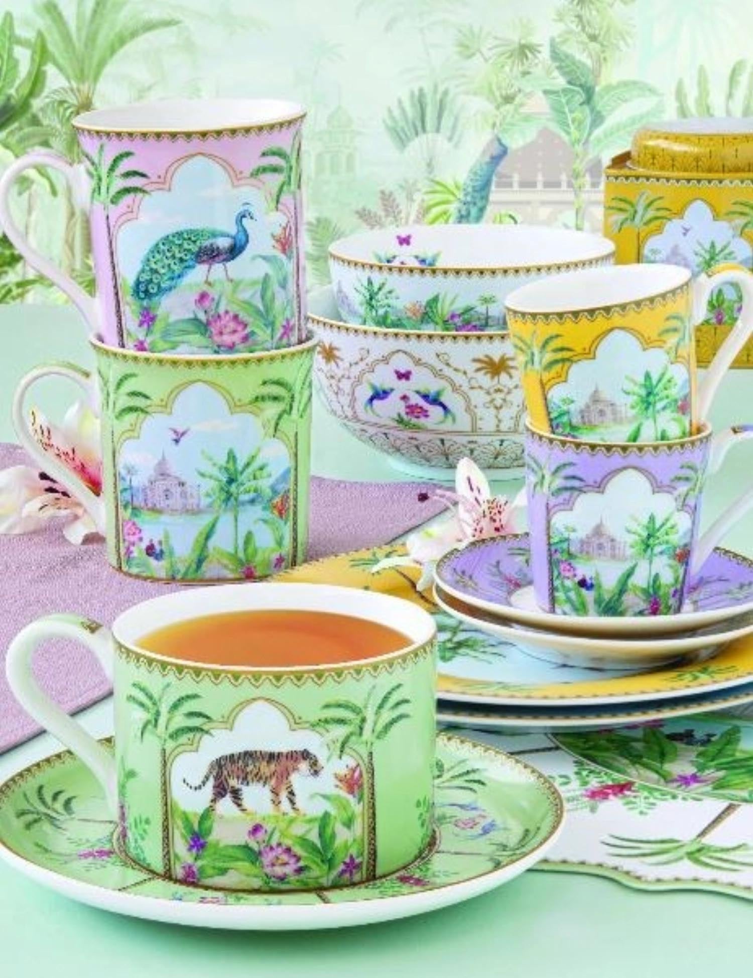 Stilvolle Paradis Sauvage Teebox von Easy Life, 6 Fächer, 20.5x16x7cm, perfekt für die elegante Aufbewahrung und Präsentation von Tee.