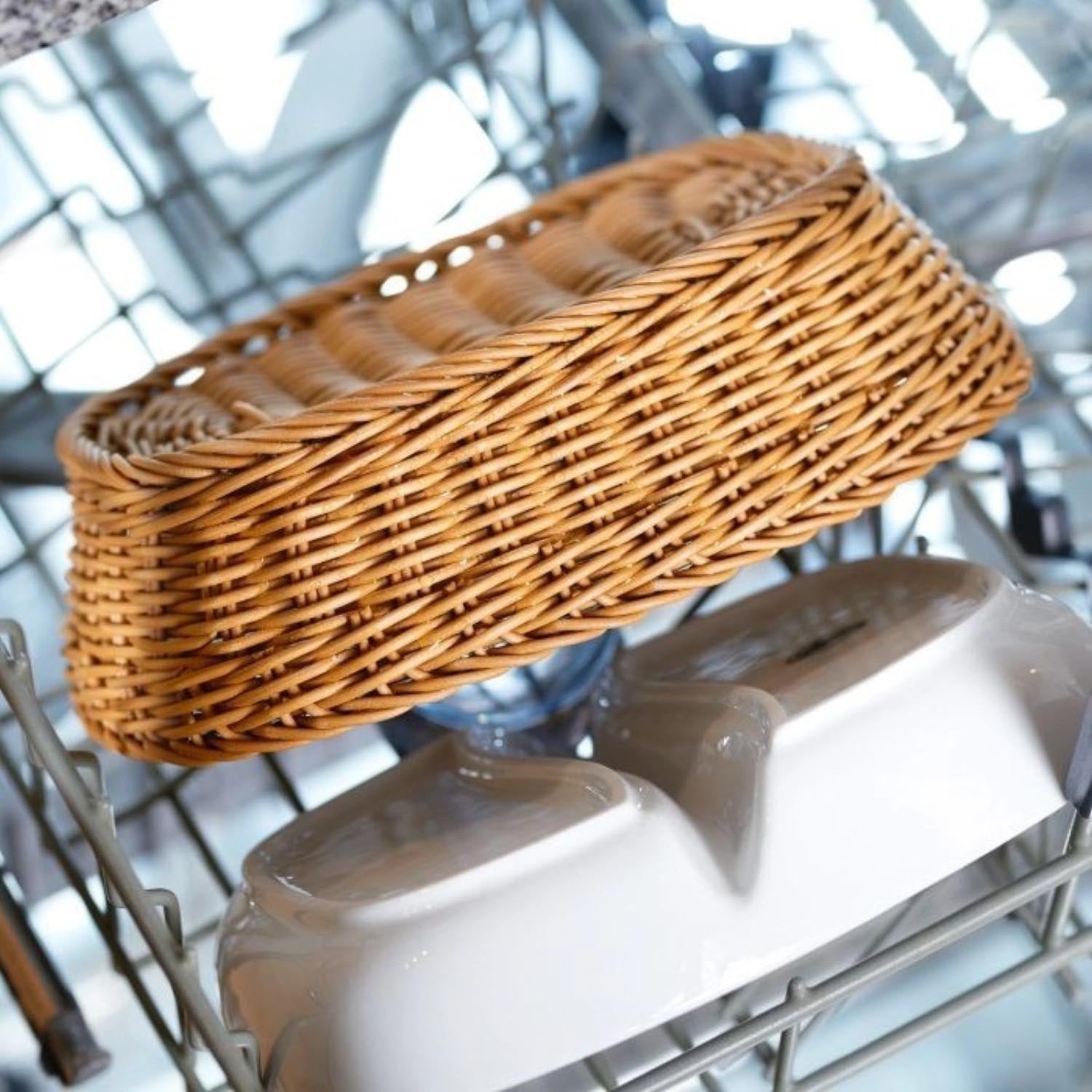 Ovaler gelber Korb von Westmark, Masse 23.5x18x6/8cm, ideal für Dekoration und vielseitige Nutzung im Haushalt.