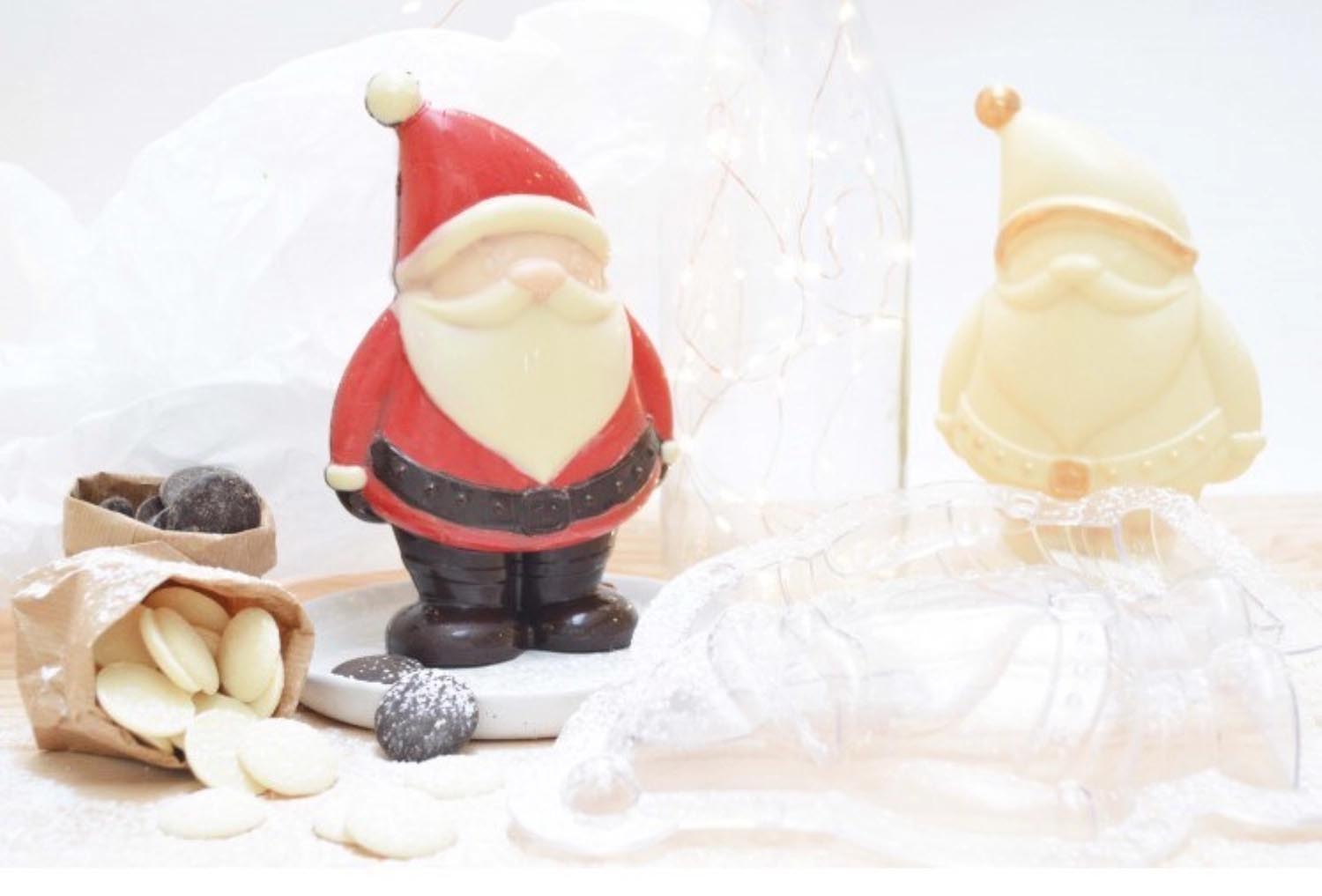 Gestalten Sie mit der 3D-Schokoladenform von Scrap Cooking beeindruckende Schoko-Weihnachtsmänner für Ihre weihnachtlichen Kreationen.