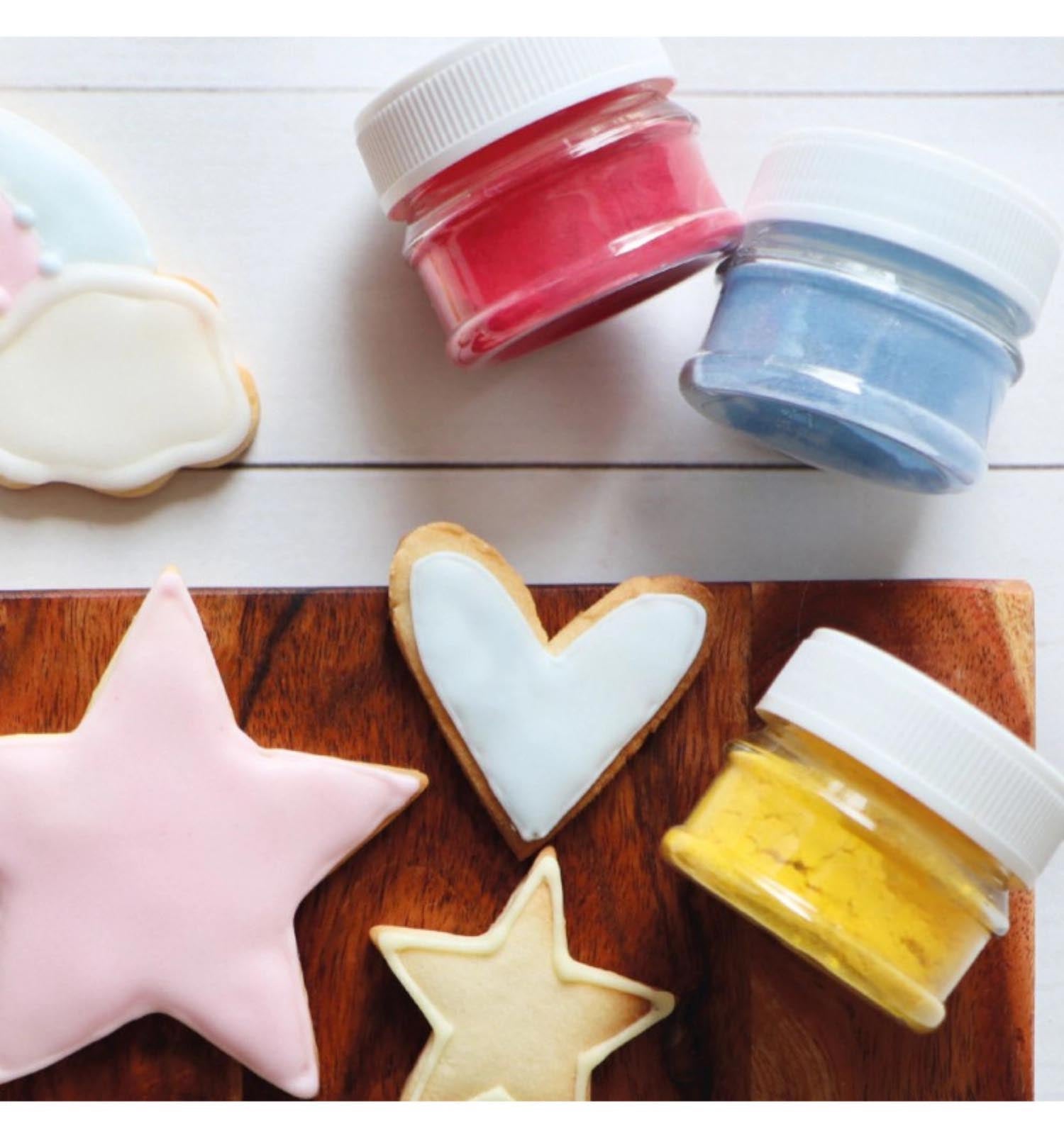 Natürliches Lebensmittelfarbpulver im 3er Set von Scrap Cooking, ideal für kreative Einhorn-Dekorationen in der Küche.