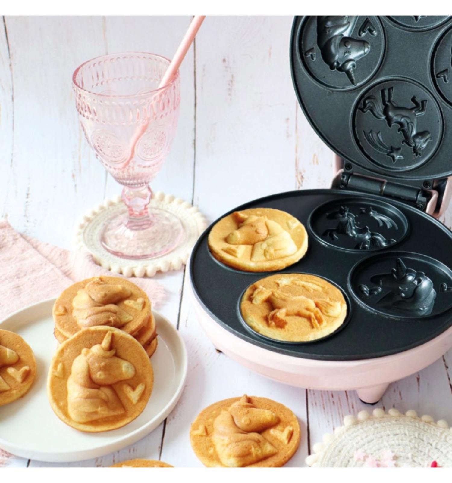 Zaubere zauberhafte Einhorn-Waffeln mit der Unicorn Waffle Factory von Scrap Cooking – ideal für kreative und süsse Momente!