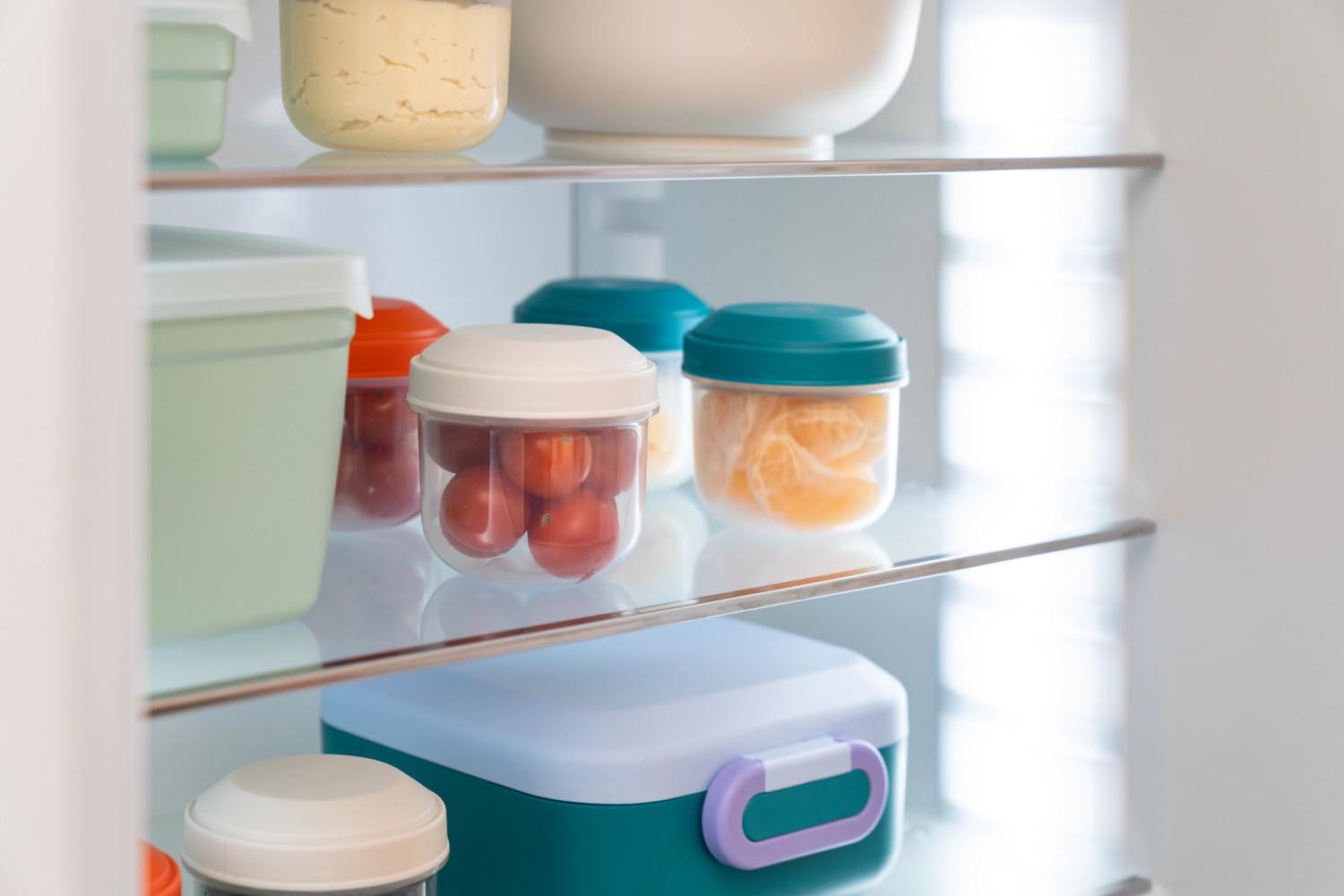 Set aus drei Snackboxen von Amuse in Lagoon-Farbe, aus robustem PP. Perfekt für unterwegs oder zur praktischen Aufbewahrung.