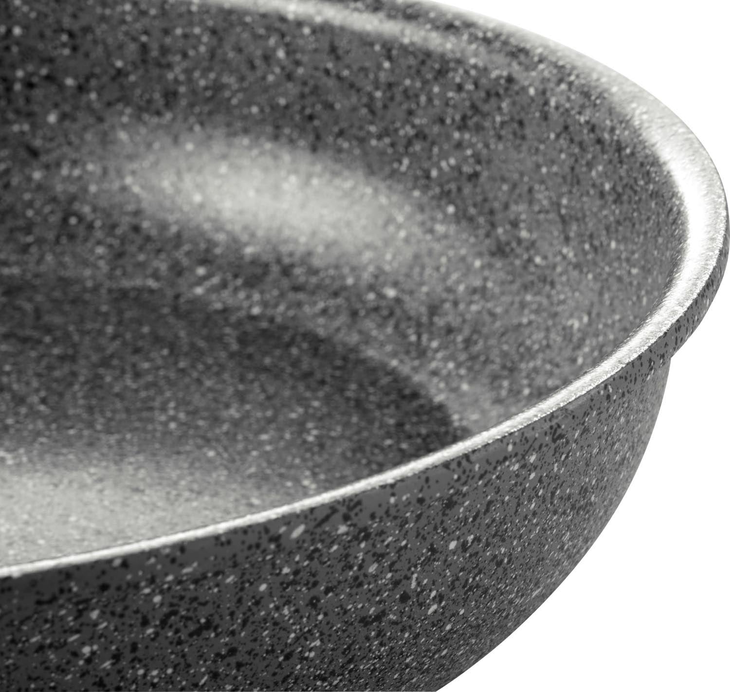 Die Ballarini Torre Bratpfanne 24cm ohne Griff ist ideal für den Ofen, robust, langlebig und perfekt für vielseitiges Kochen.