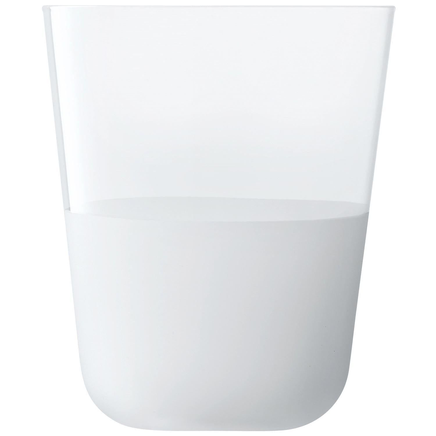 Elegantes 2er Set Arc Contrast Trinkbecher von LSA, 380ml, in Mist-Farbton. Perfekt für stilvolles Servieren von Getränken.