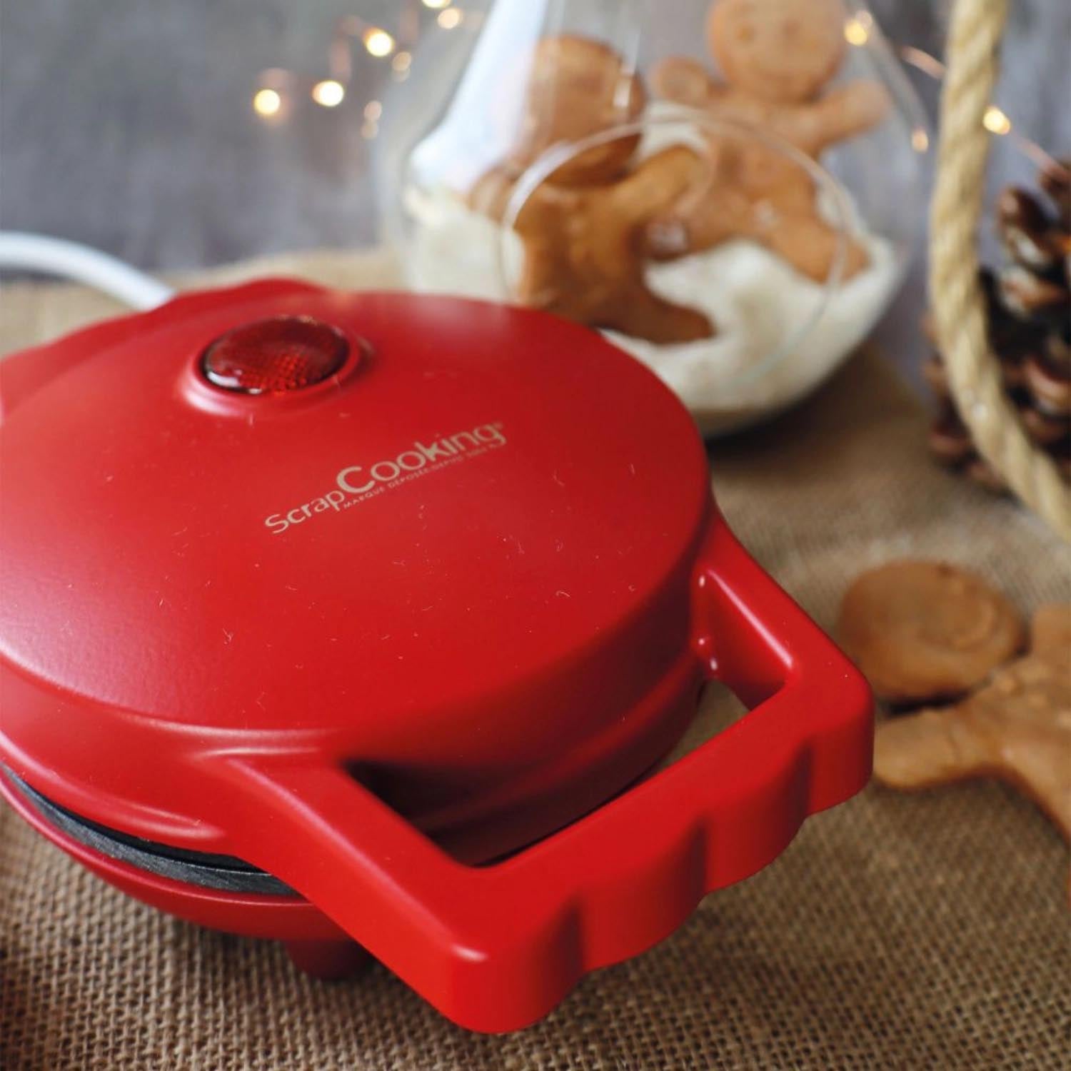 Bereite leckere Lebkuchenmann-Waffeln mit dem Mini-Waffeleisen von Scrap Cooking zu – perfekt für weihnachtliche Genüsse!