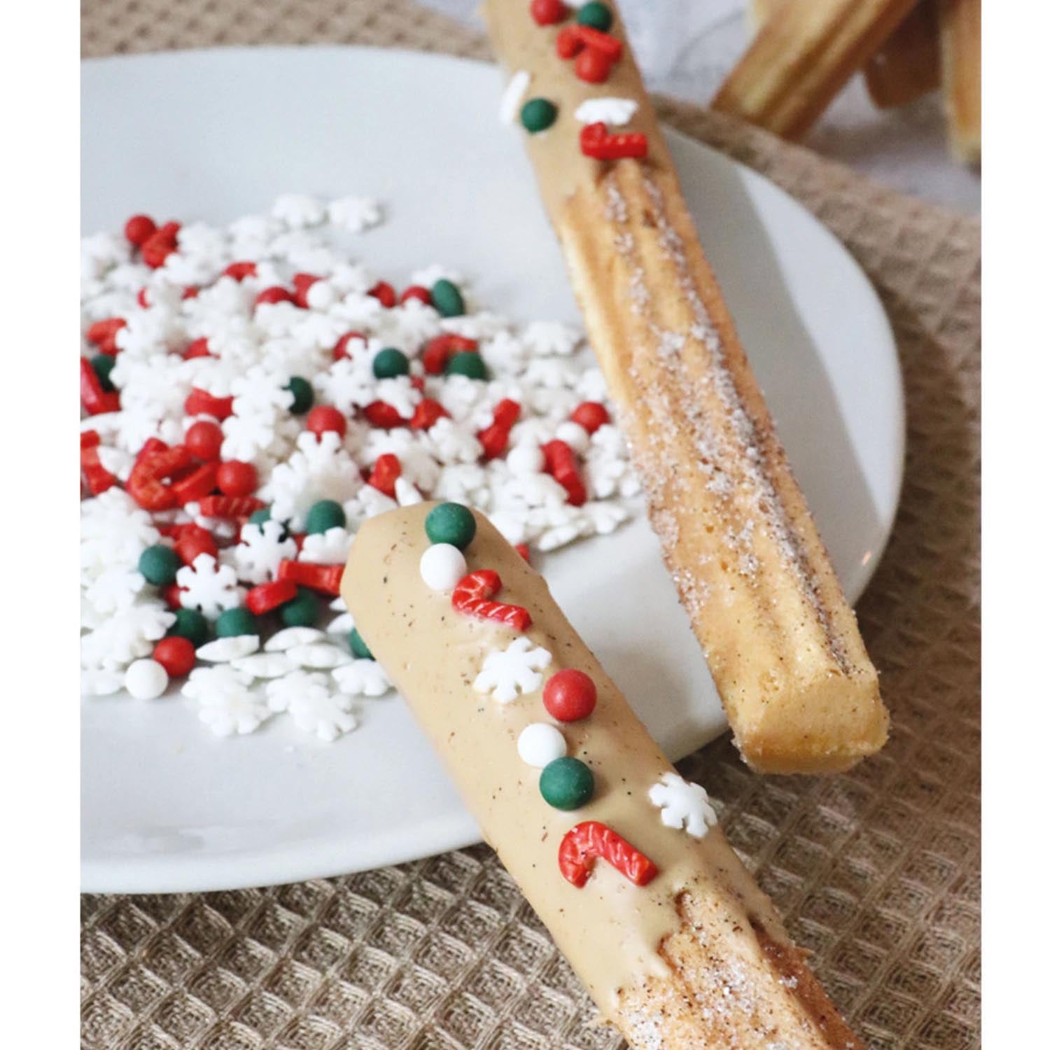 Festliche Zuckerstreusel von Scrap Cooking, 46g, perfekt für kreative Weihnachtsdekorationen auf Gebäck und Desserts.