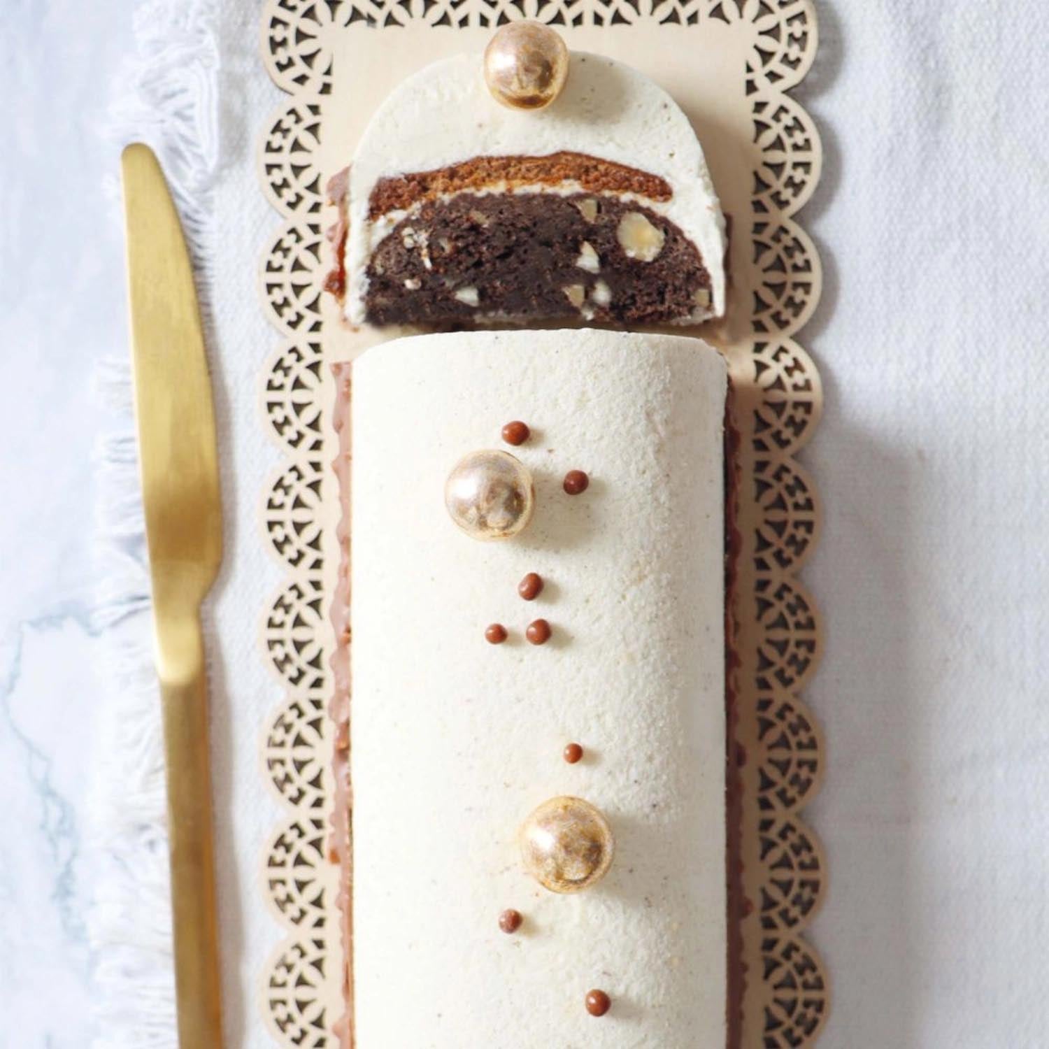 Bunte Schokoladenkugeln, perfekt zum Dekorieren und Naschen. 38g Packung, ideal für kreative Backideen und süsse Verzierungen.