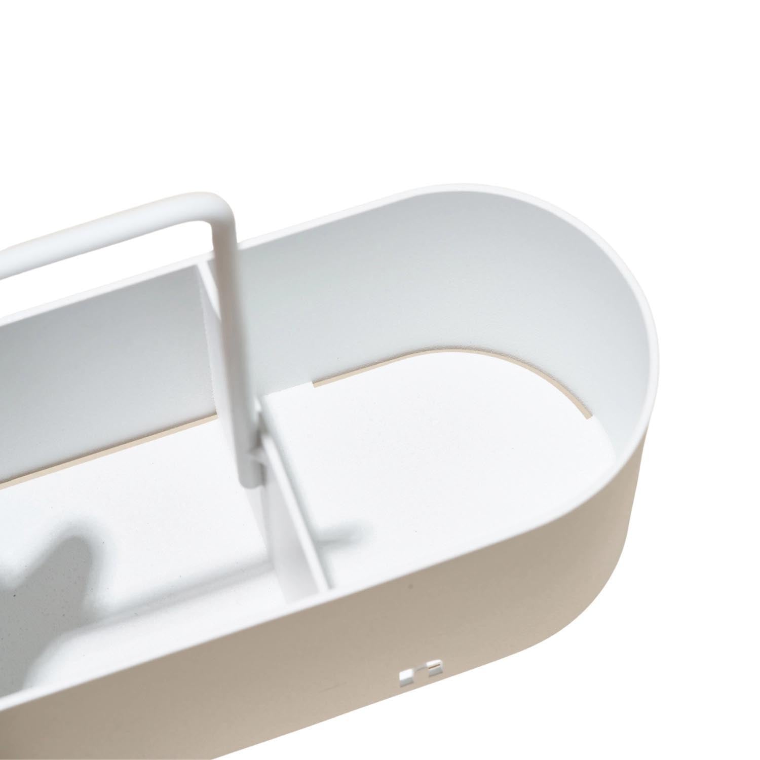 Moderner Spülbecken Organizer in Weiss von Nordesign, perfekt für eine stilvolle und ordentliche Küchengestaltung.