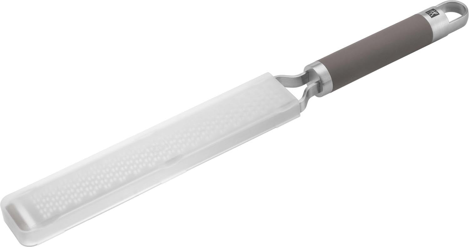 Pro Reibe 38cm Zester in Silber präsentiert im Onlineshop von KAQTU Design AG. Küchenhelfer ist von Zwilling